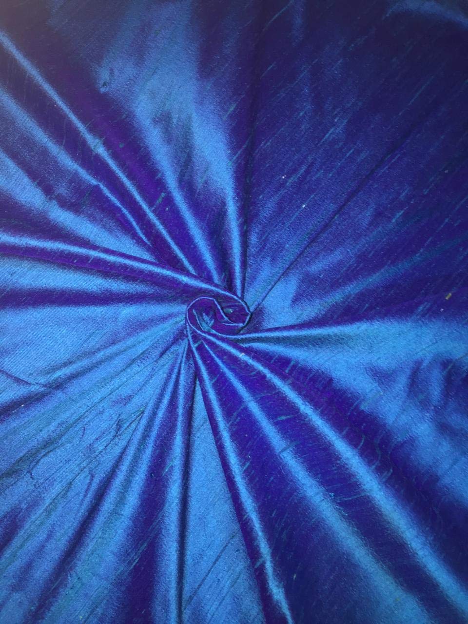 Tissu 100% Pure Soie bleu et violet MM89 - Largeur 137 cm TheFabricFactory