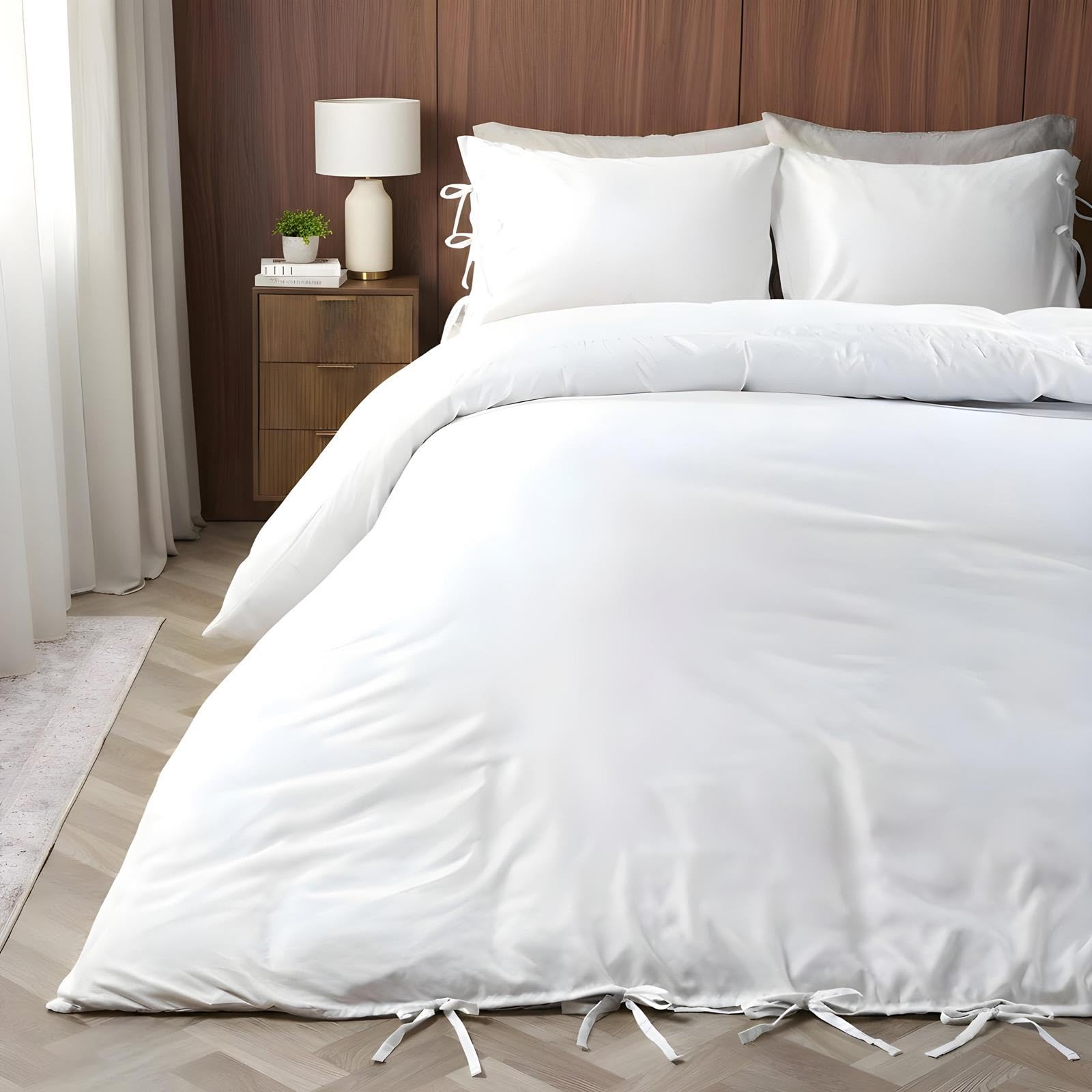 OHS White Bedding Double Duvet Set, Gifts for Women Super Soft Cosy Warm Microfibre Bedding Double Bed Set with Bow Tie Quilt Cover Luxury Comfy Duvet Cover with Matching Pillowcases