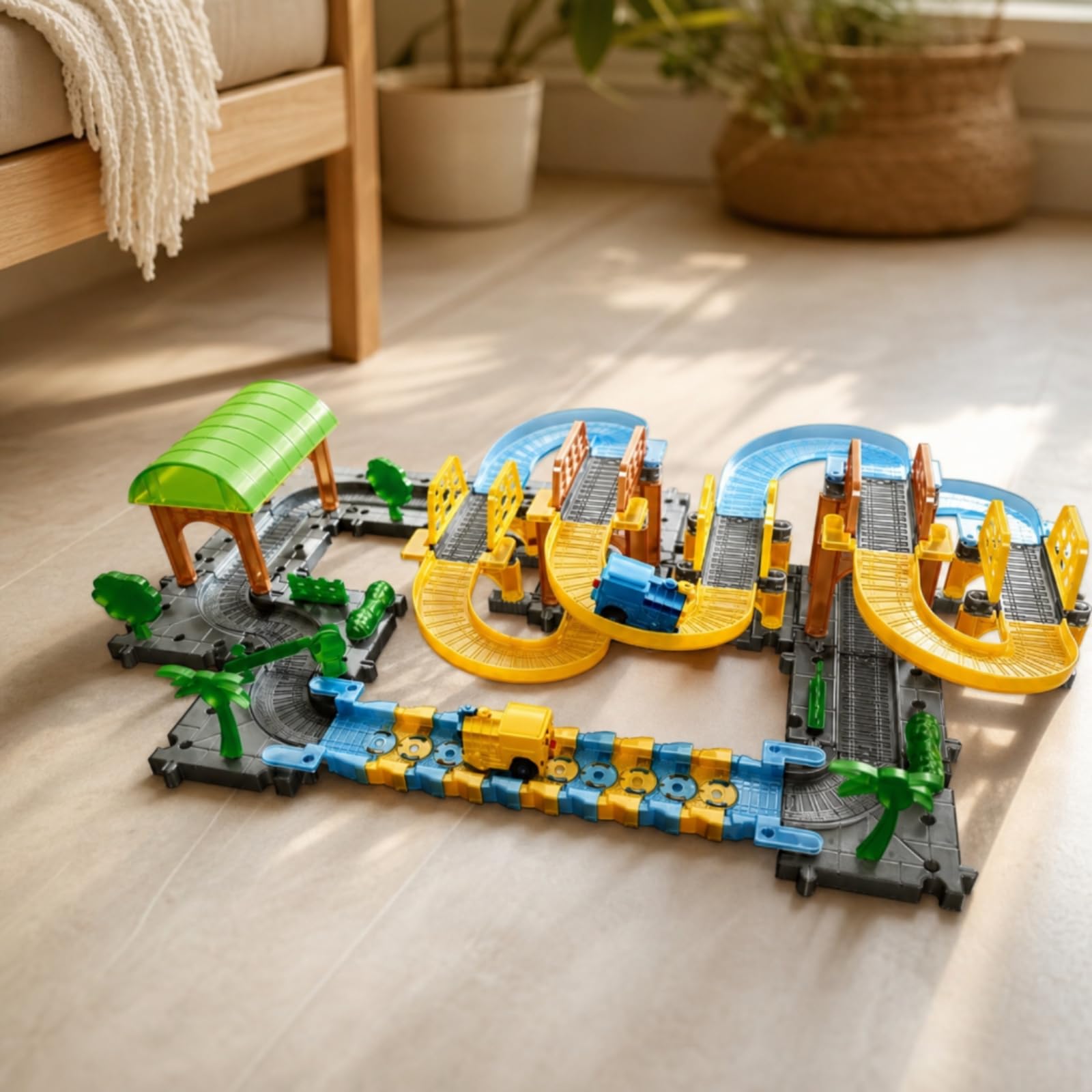 Set Trenino con Binari in Plastica da Assemblare Giocattolo con Trenino a Batria Elettrico Pista Giocattolo Elettrica per Bambini 7-14 Anni