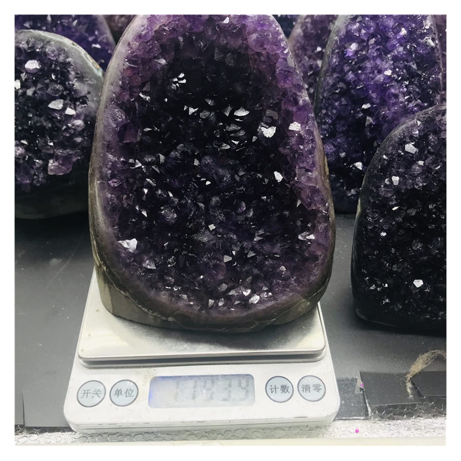 Amethyst Rohstein Natürlicher Amethyst Stein Geode Kristall Cluster Home Decoration Rohe Quarz Mineralien Echt Uruguay Amethyste Spirituelles Chakra Reiki (Color : 500-600g)