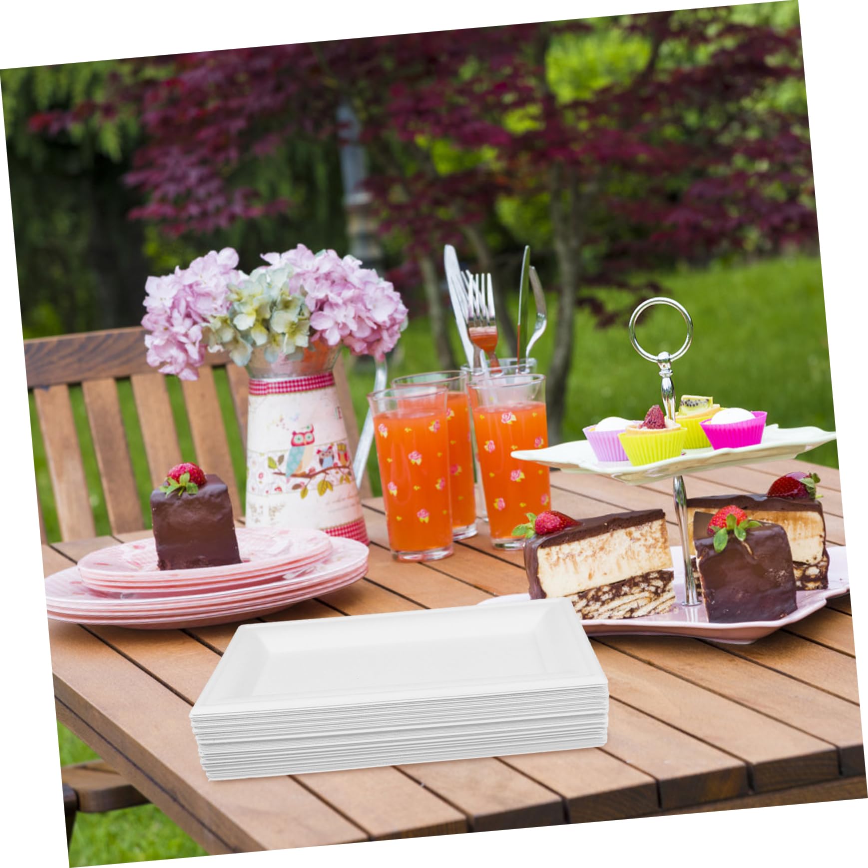 PACKOVE Lot de 50 Petites Assiettes en Carton Blanches, Assiette à Gâteau Pratique, Épaisses et Jetables, pour Baby Shower et Fêtes, 5x10 Pouces