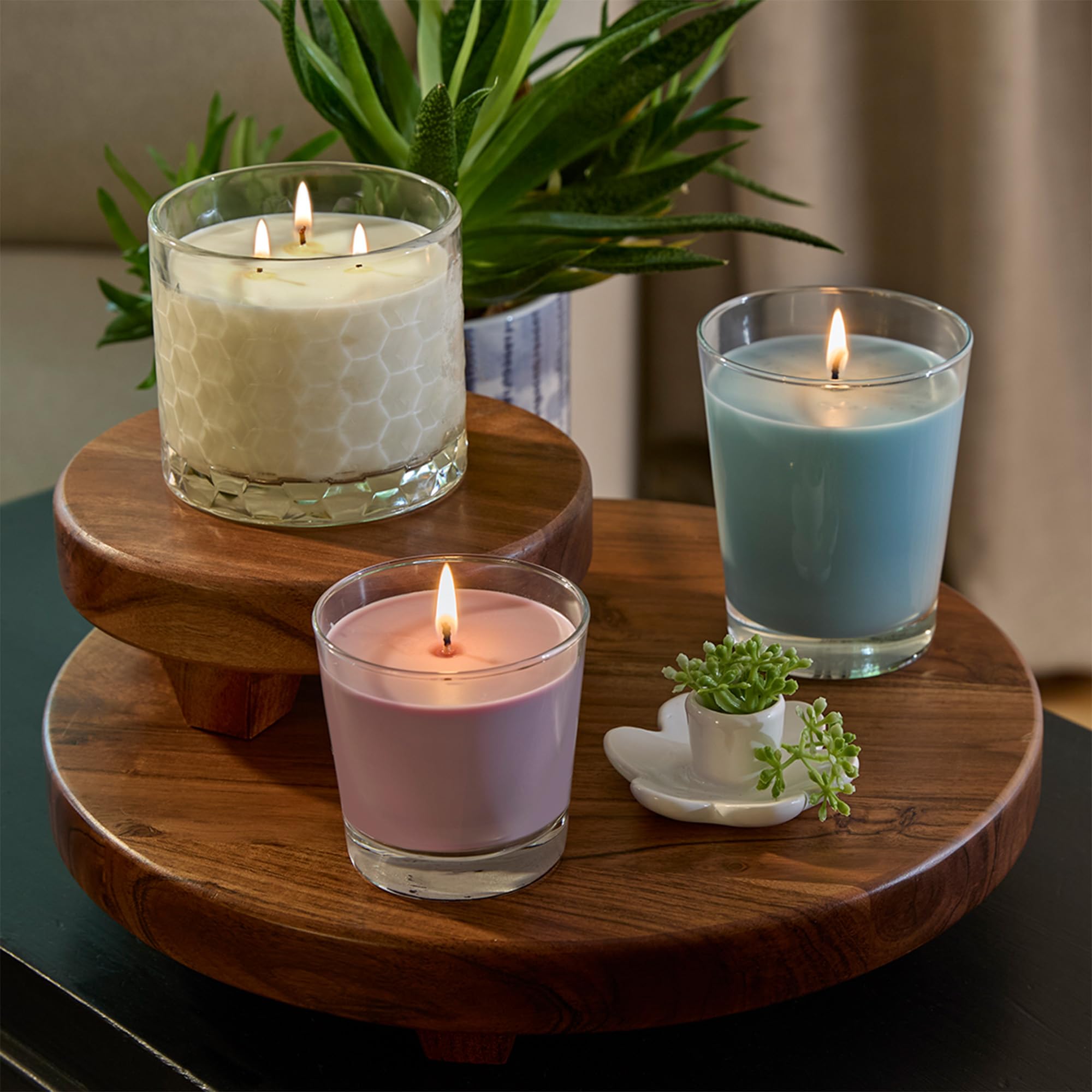 Root Candles Świeca zapachowa z mieszanki wosku pszczelego o strukturze plastra miodu, 1 EA, japońskie drewno cedrowe