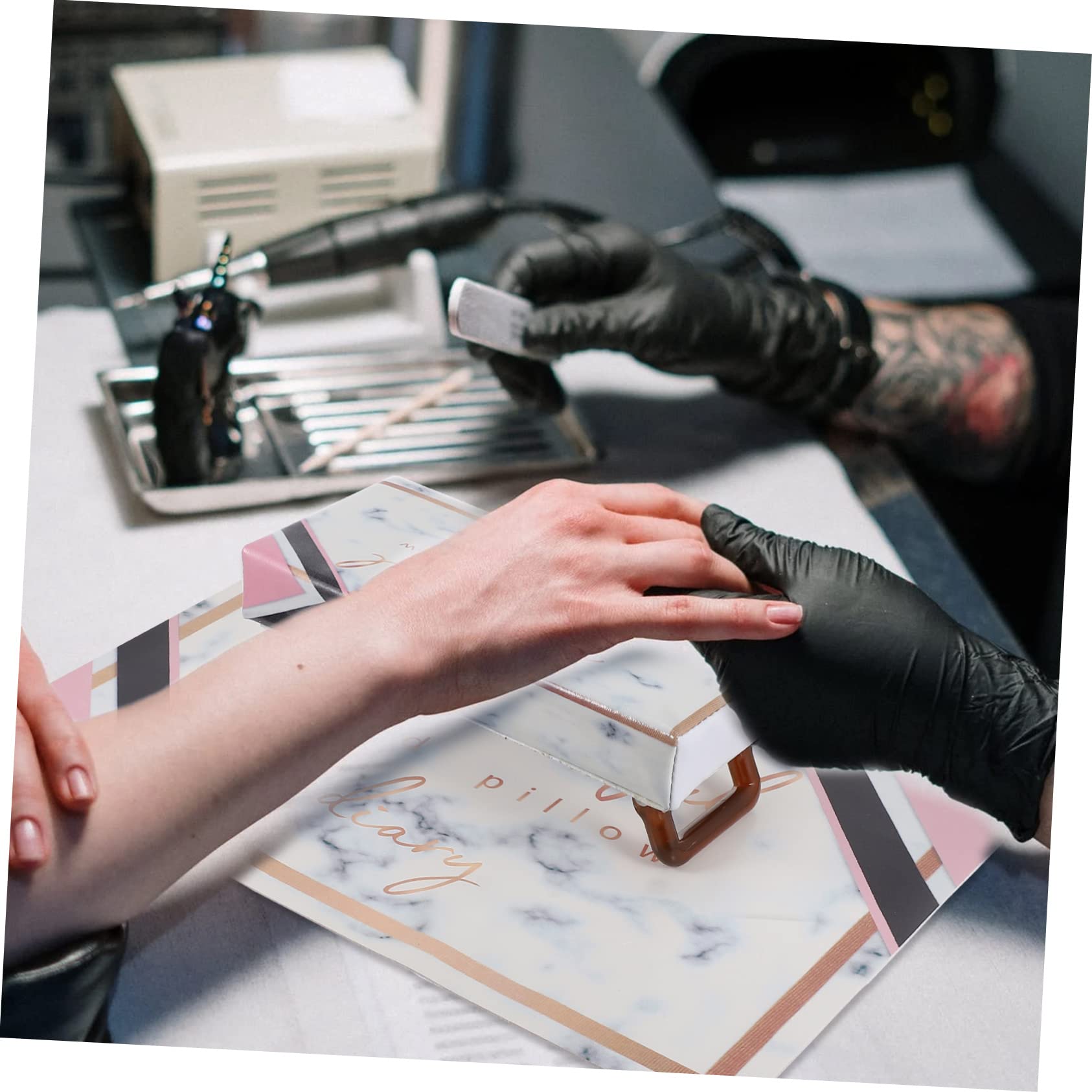 Cuscino Poggia Mani per Unghie in Pu, Supporto Manicure Pieghevole | Nail Training Salon, Pratico da Trasportare, Confortevole Sull’appoggio