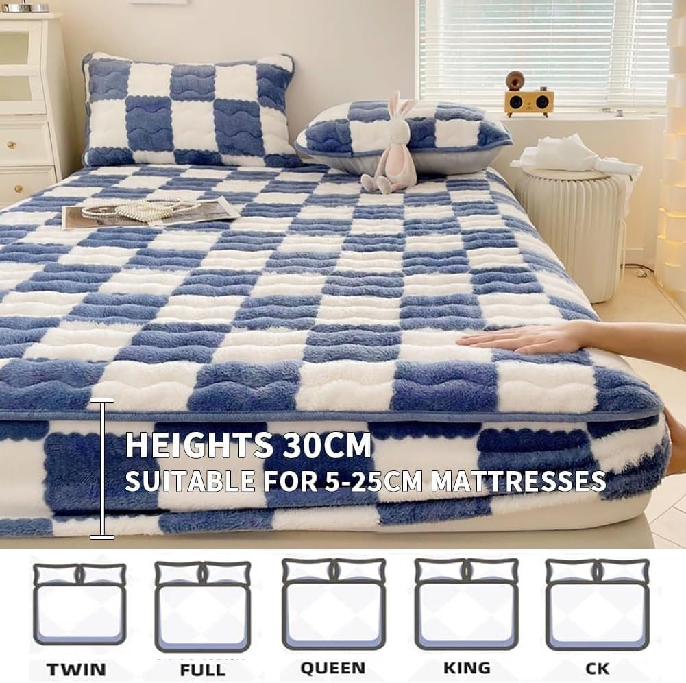 Mattress Protector Soft Velvet Mattress Pad Cover Noiseless Fitted Style with Deep Pockets Machine Washable(Green,Twin:90x200cm/35 * 79in)
