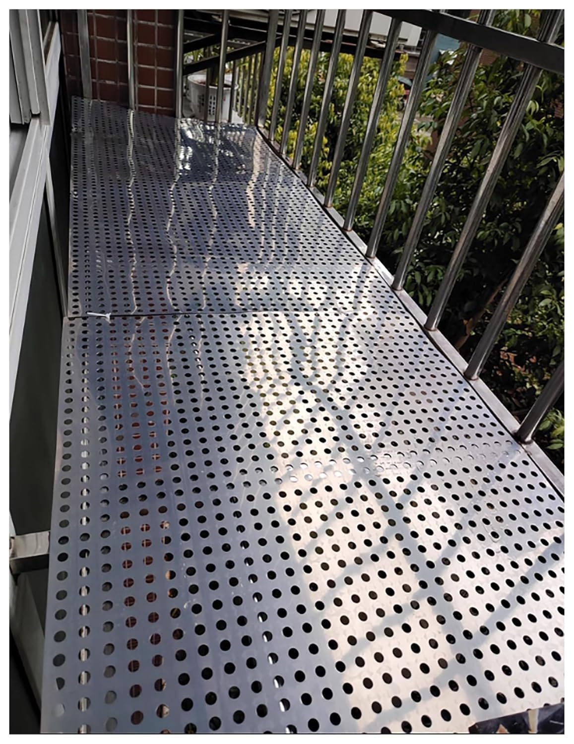 Generisch Streckmetall-Siebblech – Lochblech aus Edelstahl, Robustes Metallsieb für Heimwerkerprojekte, 57 x 100 cm, vielseitige Sieblösungen