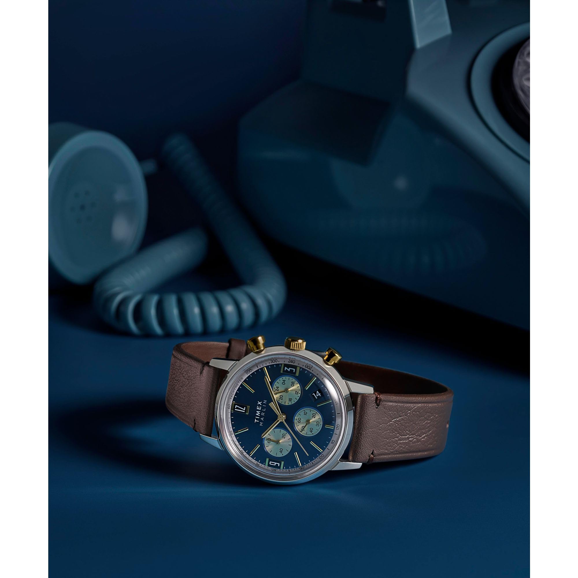 Timex Orologio analogico da uomo al quarzo con cinturino in pelle TW2W60400VQ