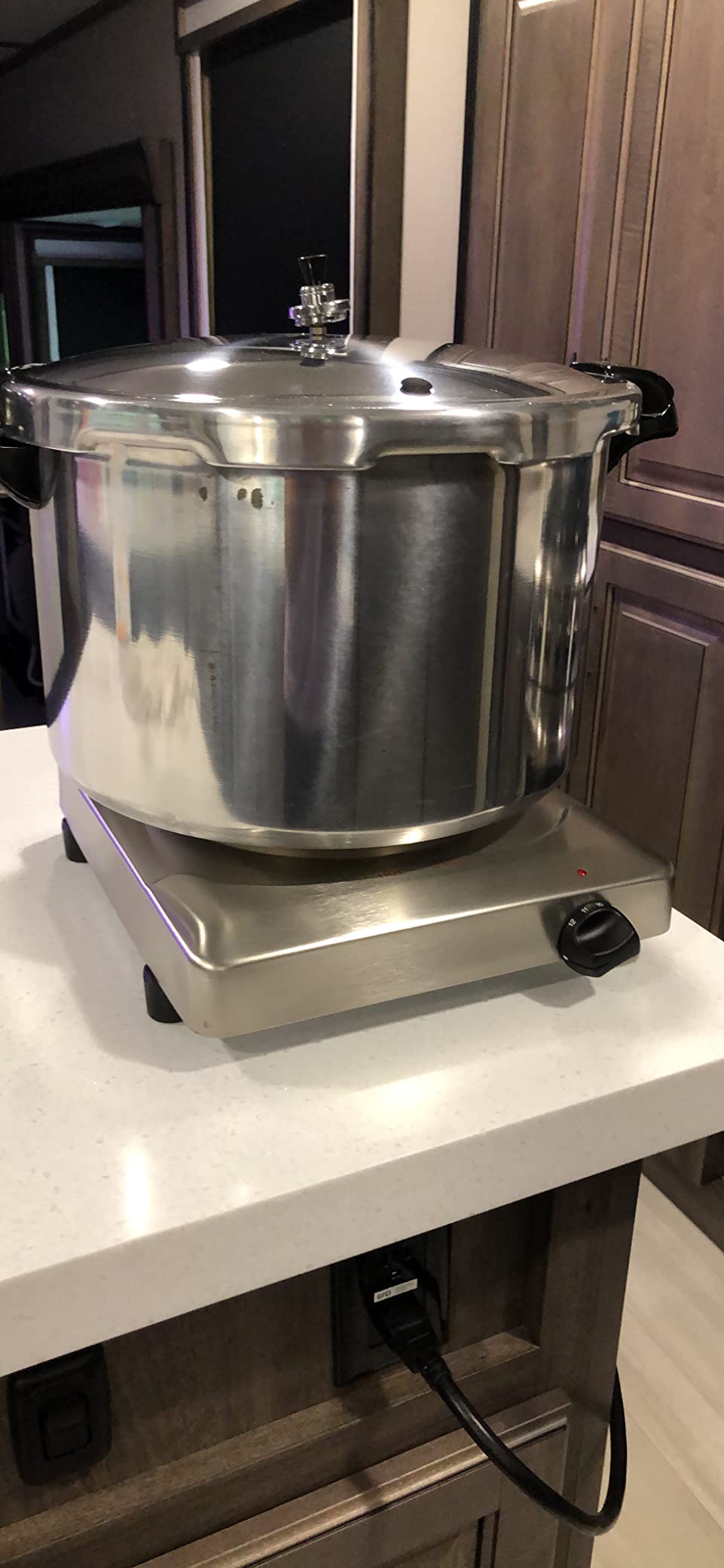 28/mo Finance Cadco KRS2 Portable Cast Iron 120Volt Hot Plate