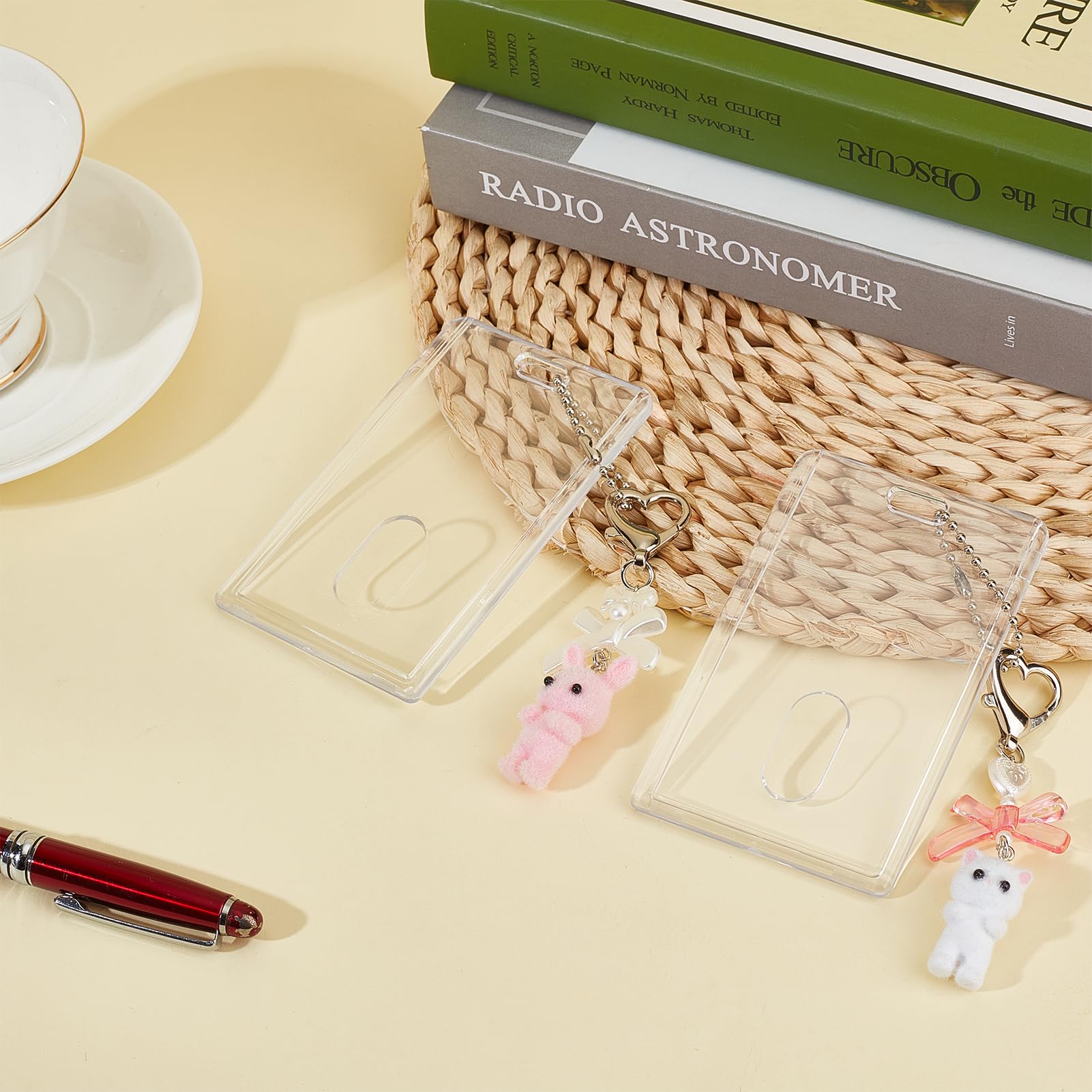 NICENEEDED 2 PCS Photocard Holder with Cute Cat Keychain, Transparent Kpop Photo Stand Sleeves - Image 3