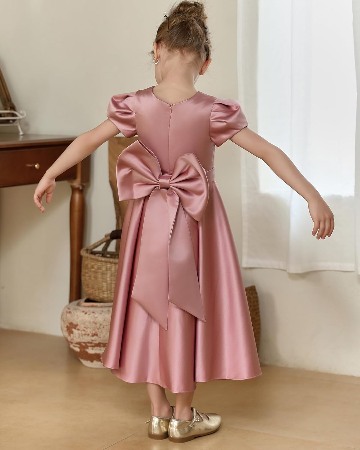 MCieloLuna Cute Toddler Flower Girl Dress Glossy Satin First Communion Dresses O Neck Short Sleeve Princess Long Gown - Image 2