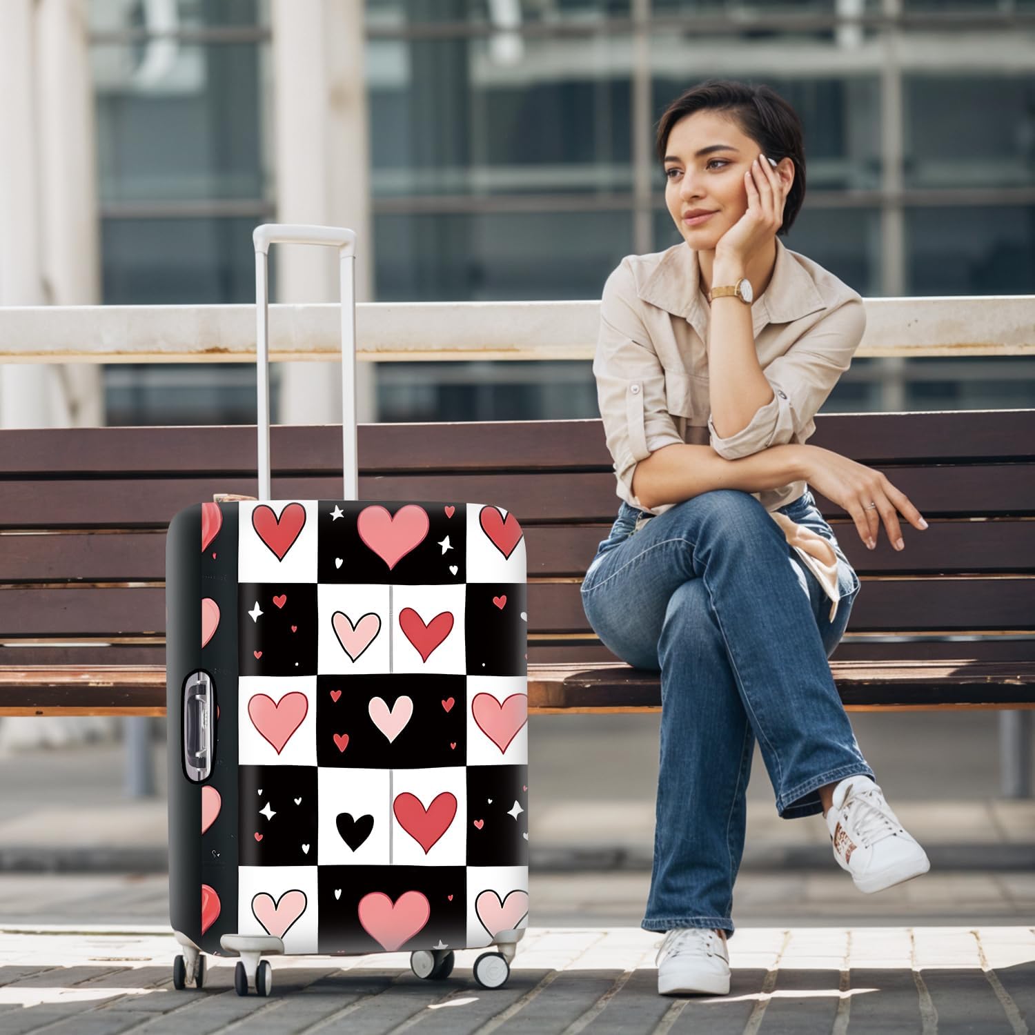 Heart Pattern Luggage Cover – Elastic Suitcase Protector with Black & White Grid Design – Stylish Washable Travel Sleeve Fits 32-34 Inch Checked & Carry-On Luggage, XL