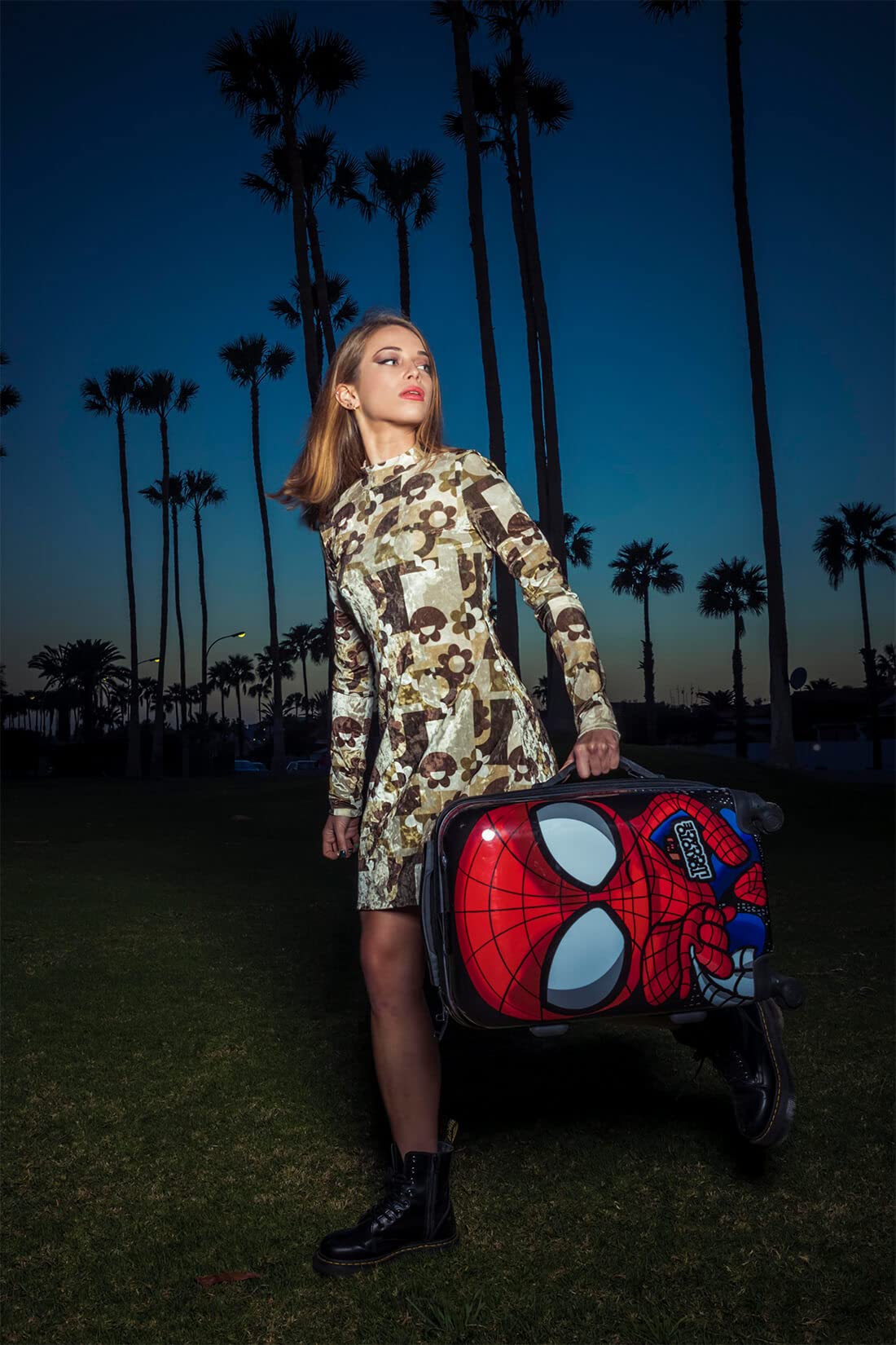 TOKYOTO LUGGAGE SPIDER BOY Walizka kabinowa | Walizka dziecięca | Walizka sztywna | Walizka na 4 kółkach | Walizka dla chłopca | Walizka dla dziewczynki | Bagaż podróżny 55x35x20cm