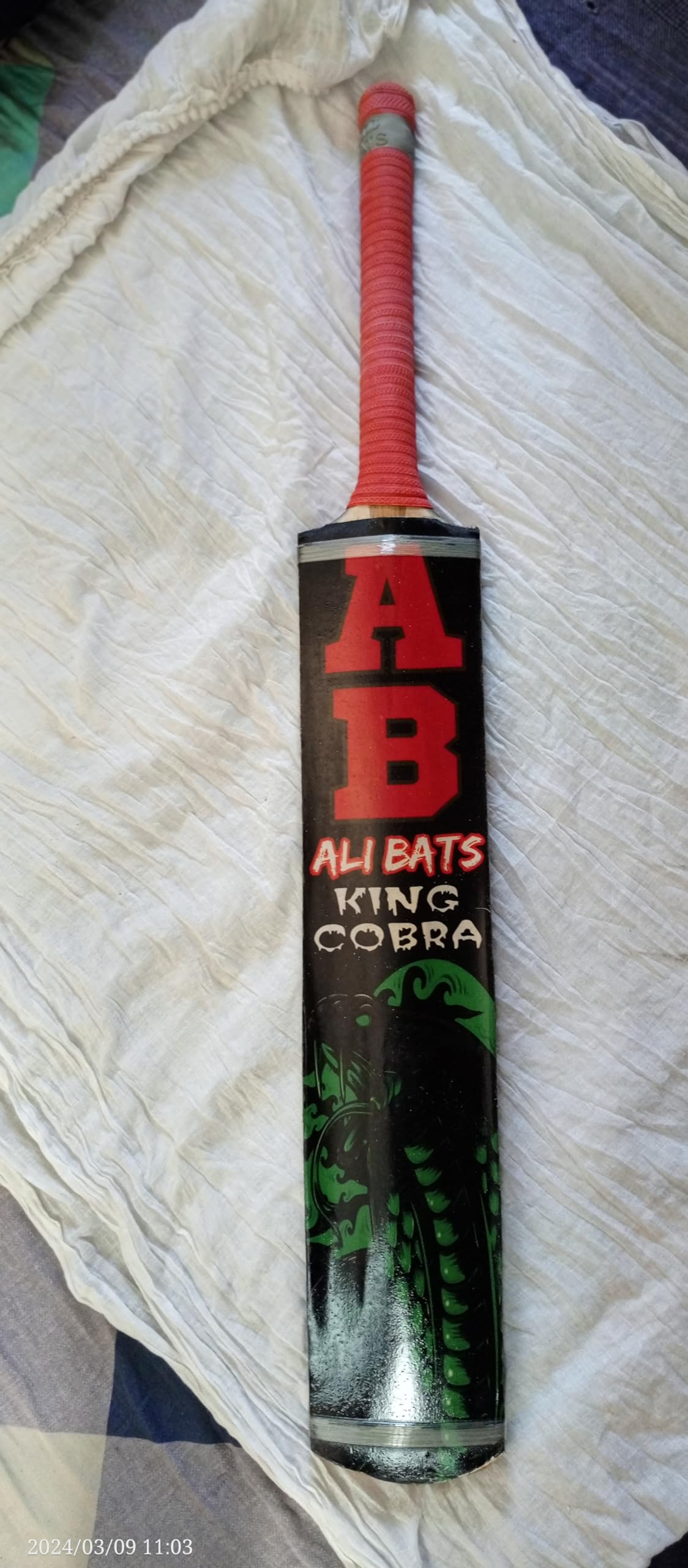 Hard Tennis bat (B0CXWB7NBN) Amazon Price History, Amazon Price Tracker