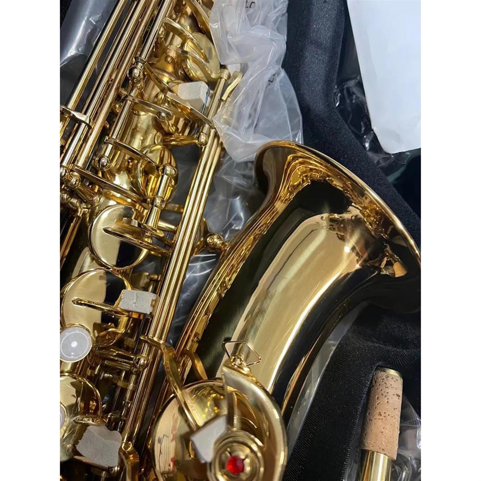Saksofon Saksofon Altowy Eb, Mosiężny, Złoty Lakier, Instrument Muzyczny, Saksofon E-płaski Z Akcesoriami Do Futerału