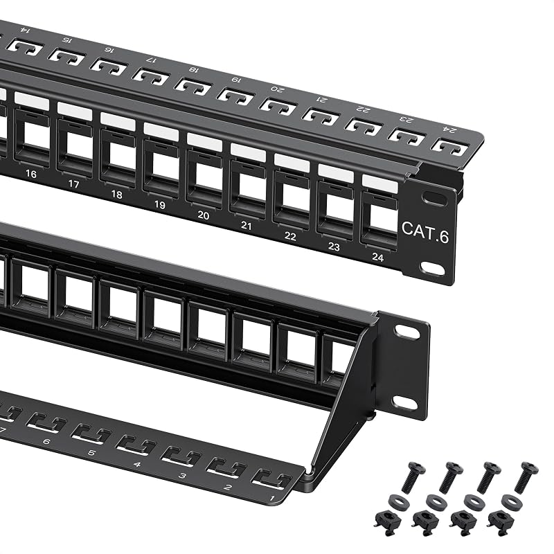 Cable Matters Panel de conexión Keystone de 24 puertos 1U con gestión de cables | Con barra de soporte, montaje en rack o montaje en pared, panel de conexión negro de 19 pulgadas para conectores Keystone