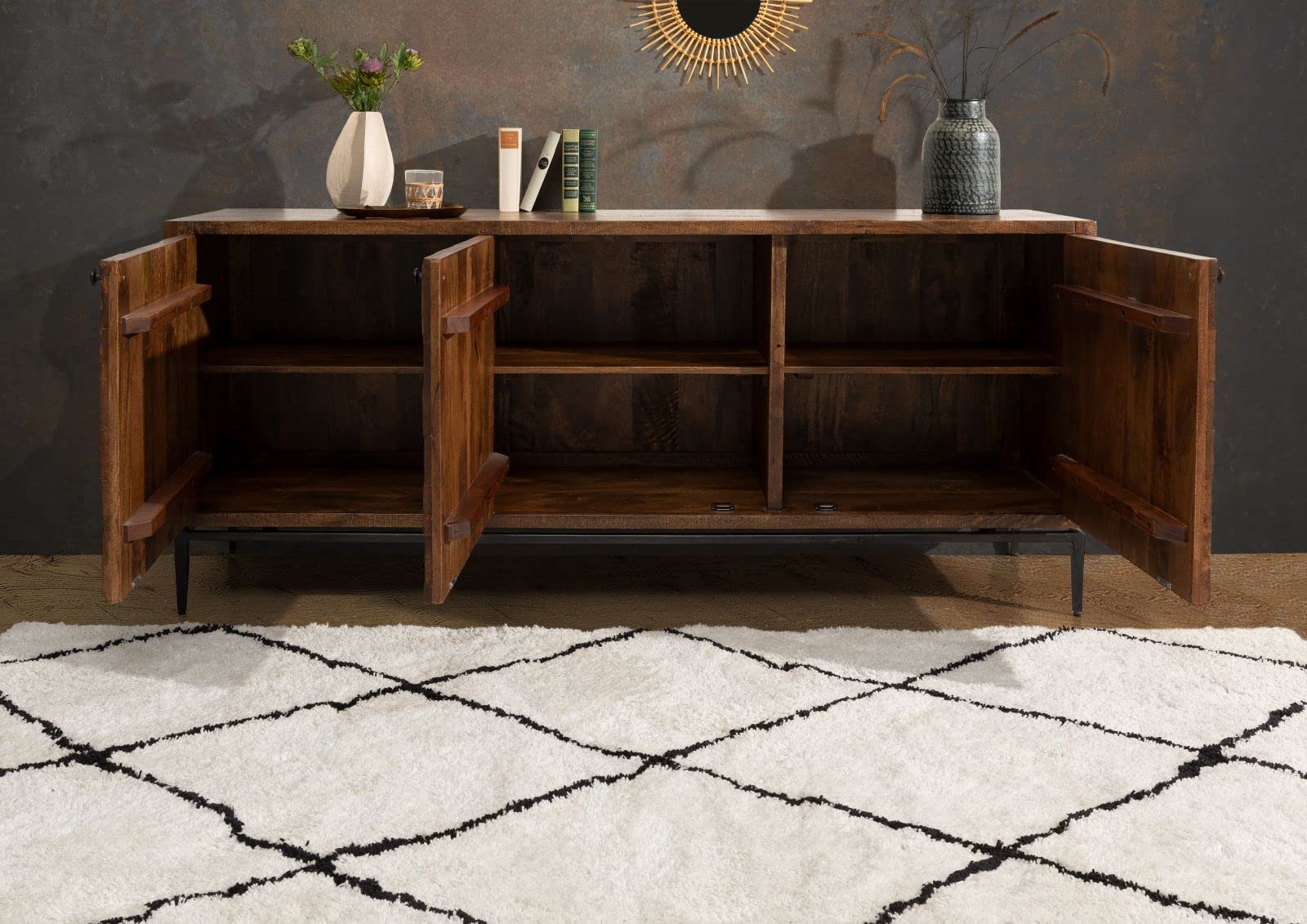 MASSIVMOEBEL24.DE STILMÖBEL #110 Credenza in legno di mango - laccato/marrone 183x46x84
