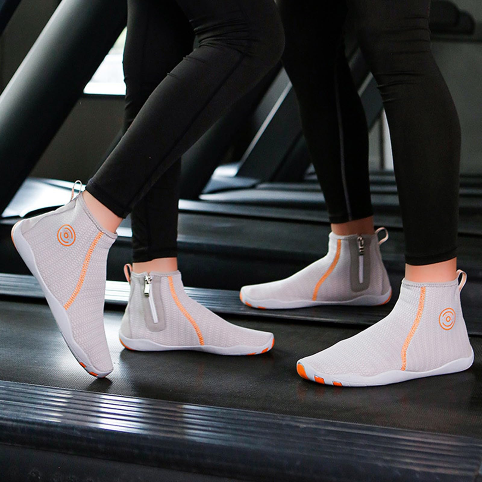 Zapatos de agua ligeros para hombre, transpirables, de secado rápido, para playa, natación, esnórquel, surf, yoga, atléticos, zapatos acuáticos descalzos
