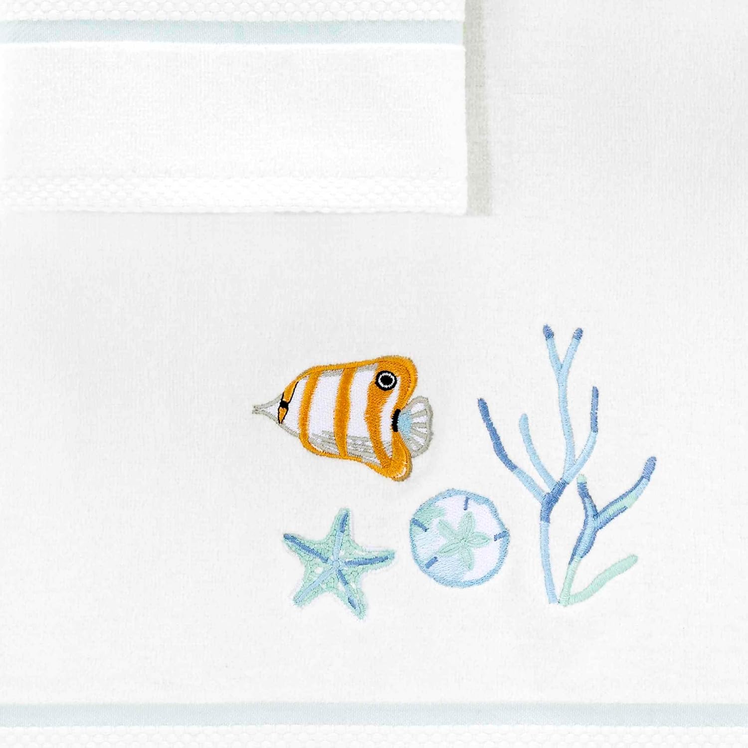 Avanti Linens - Bath Towel, Soft & Absorbent Bathroom Essentials, Sealife Home Decor (Ocean Friends Collection)