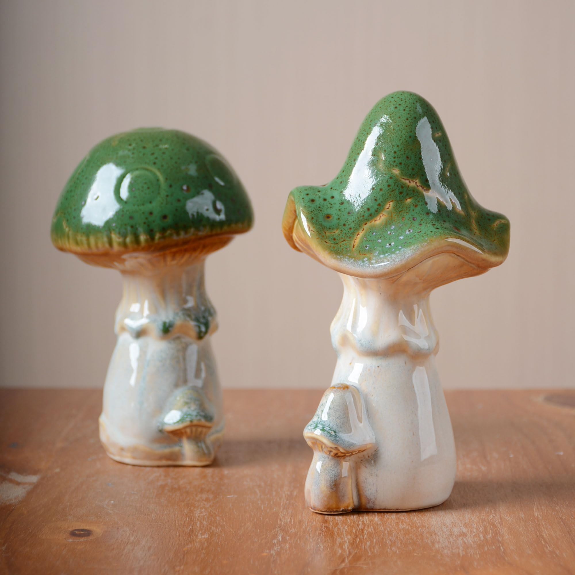SEINHIJO Statua Decorativa Funghi Scultura Giardino Figurine Moderna Arts Regalo Ceramica Statuetta per Patio Cortile 17cm