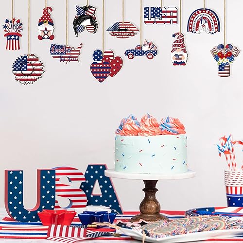Miniatura 4 de 24 adornos para el 4 de julio para árbol patriótico de madera, adornos colgantes de madera para el Día de la Independencia, decoración colgante de