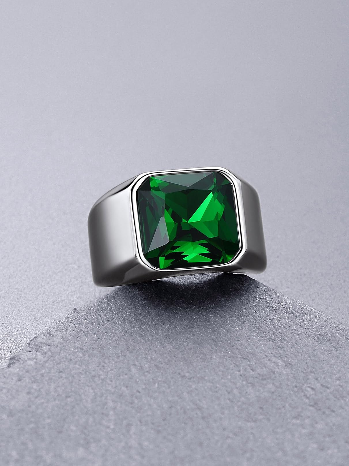 Bandmax Anillo con Piedra Verde/Rubí/Negro/Zafiro 12mm Ancho, Anillo Precioso para Hombre Mujer Tamaño 54mm a 72mm, Joyero Incluido