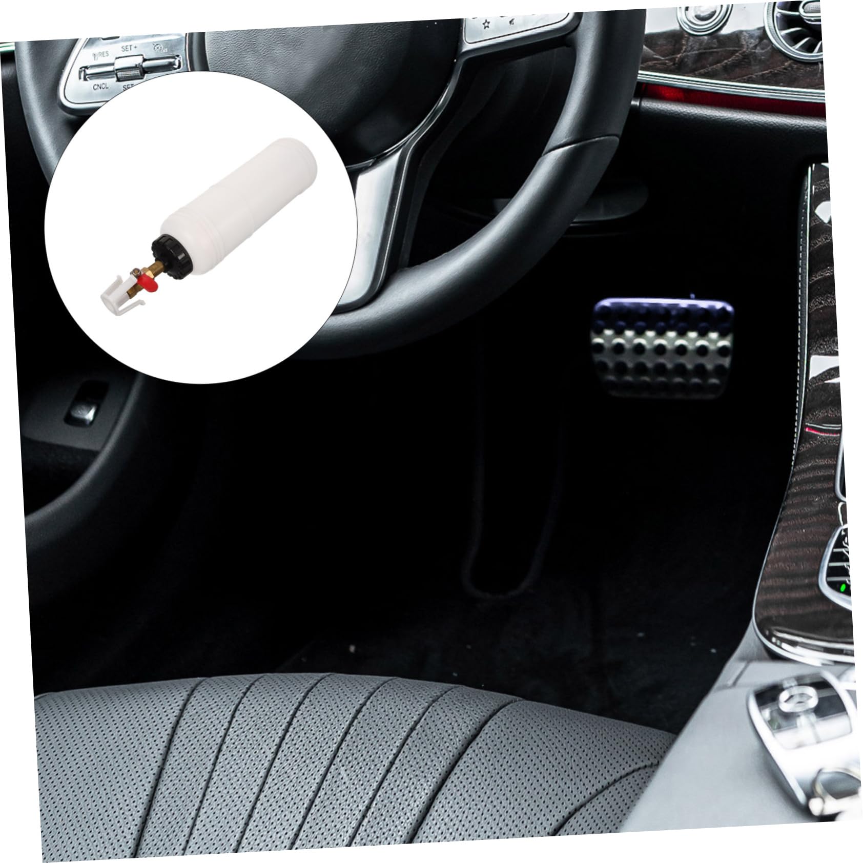 Gatuida Pneumatic Brake Bleeder Bottle Leakproof Brake Fluid Refill Tool for Convenient Fluid Changes Multipurpose Compatibility with Pneumatic Changers Simple Operation for Safe Use