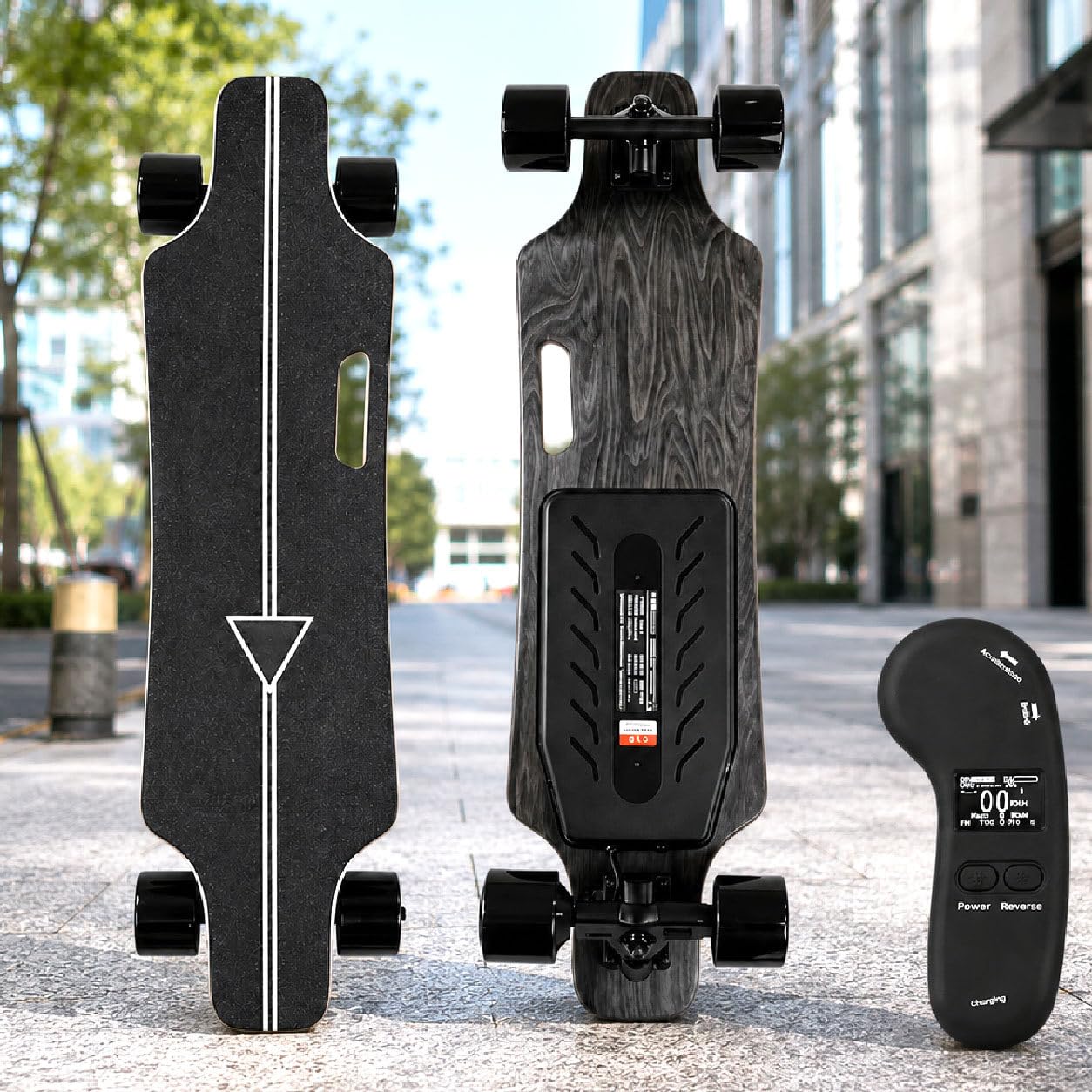 Skateboard Électrique/Planche De Cruiser Motorisée avec Télécommande LED Améliorée – Moteur Brushless 700w, Vitesse Maximale 25 Ou 50 Km/H, Freinage 4 Vitesses Dual-Drive-30km