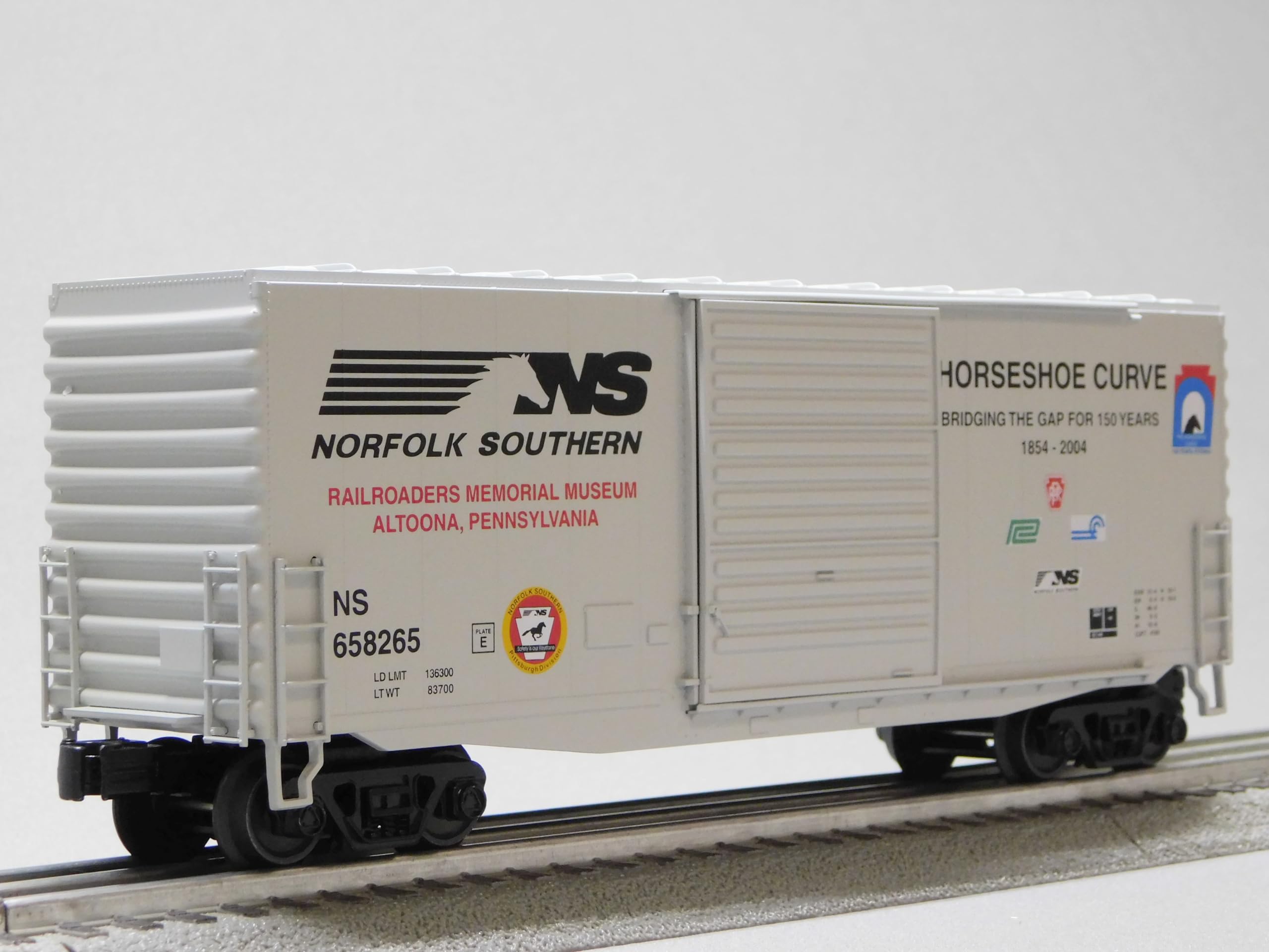 MTH RAILKING Norfolk Southern 40' HIGH Cube BOXCAR O Gauge 30-71140