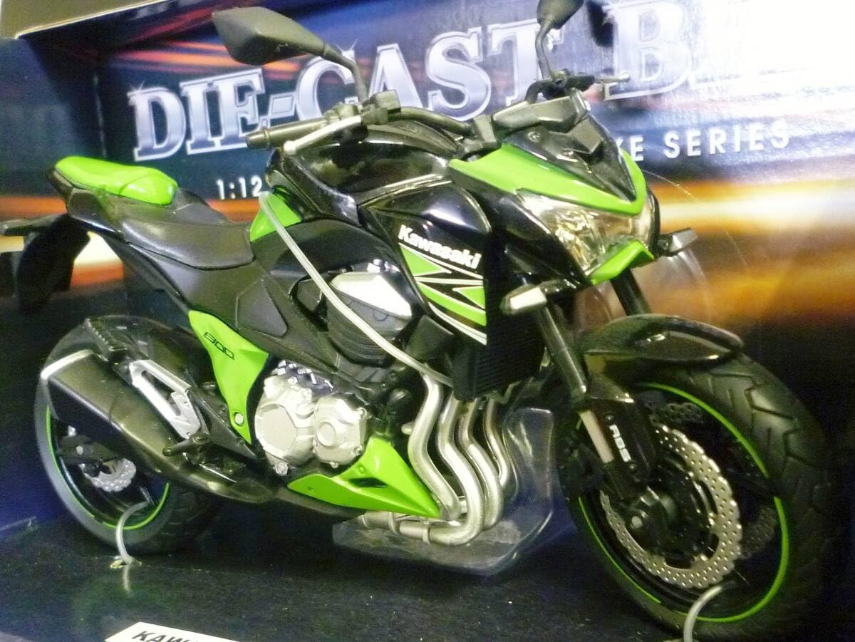 Amazon | 1/12 カワサキ Z800 kawasaki Z 800 グリーン 2014 ☆ 川崎