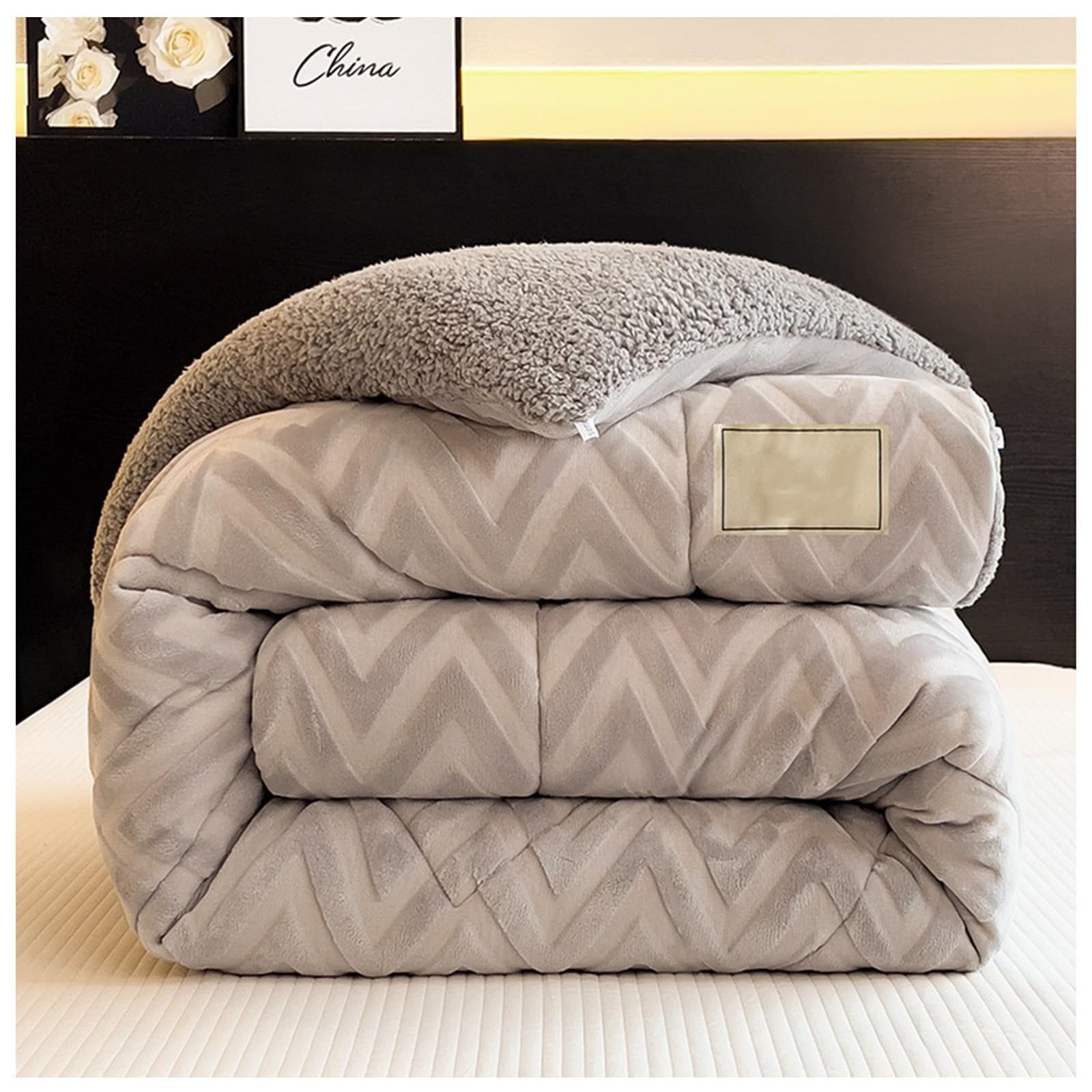 LLiuvcc Super Warm Lamb Quilt Winter Blanket,Double-Sided Velvet Thickened Breathable Warmth Fluffy Autumn Spring Plush Comforter Core(Color4,150x200cm(3.5KG))