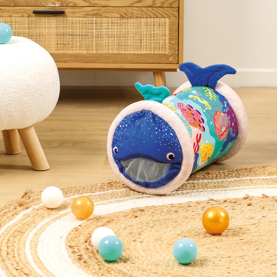 LUDI - Baby Roller Ballena - Rodillo Inflable de Actividades - 6 Actividades sensoriales - Desarrolla motricidad y Coordinación - A Partir de 6 Meses - 45 x 30 cm