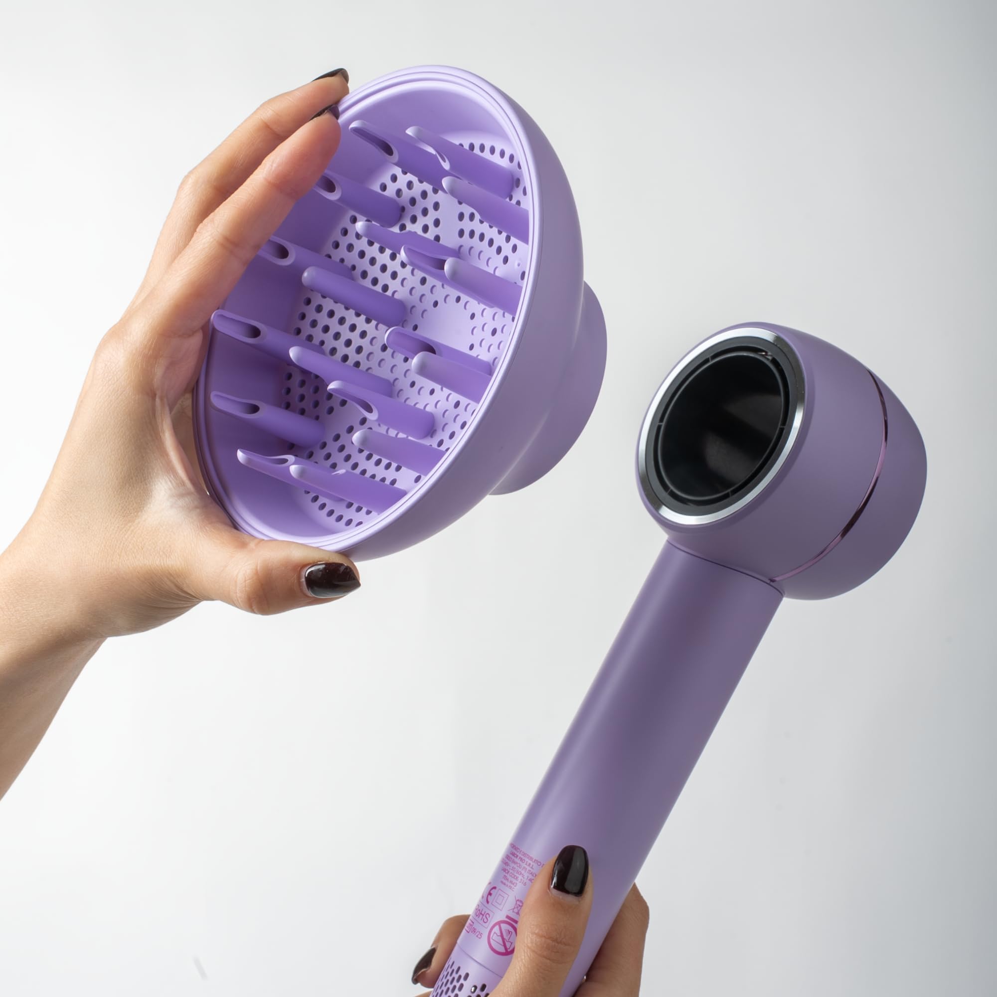 Silky Curl Asciugacapelli Ionico con Diffusore Micro Vortice Controllato, Phon per Ricci Perfetti, Riduzione del Crespo, Massima Idratazione, 3 Velocità e 4 Temperature