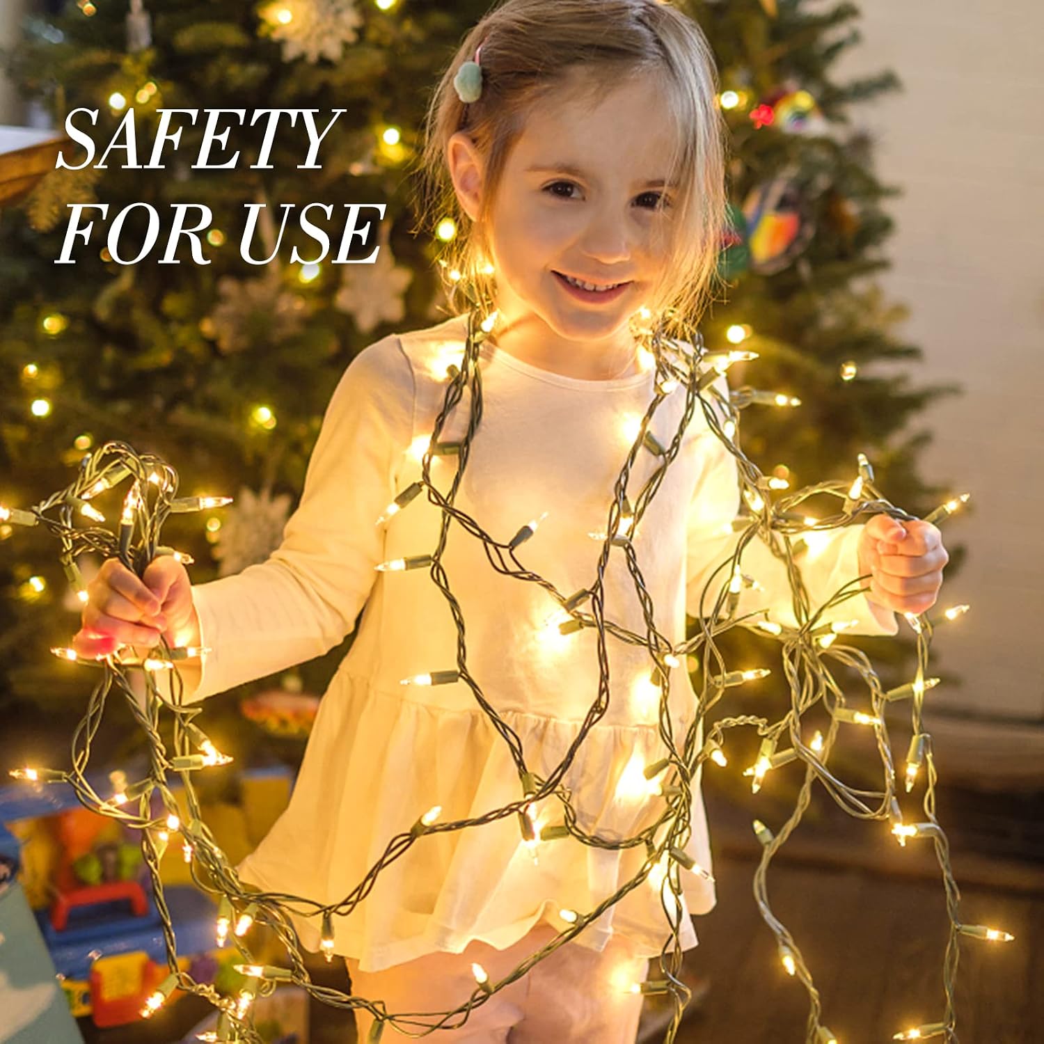 Quntis Battery Powered Christmas Lights with Timer, 32.8FT 100 LED Christmas Tree Lights Outdoor/Indoor 8 Mode Faceted Christmas Mini String Lights Decor for Holiday Wedding Xmas Tree, Warm White