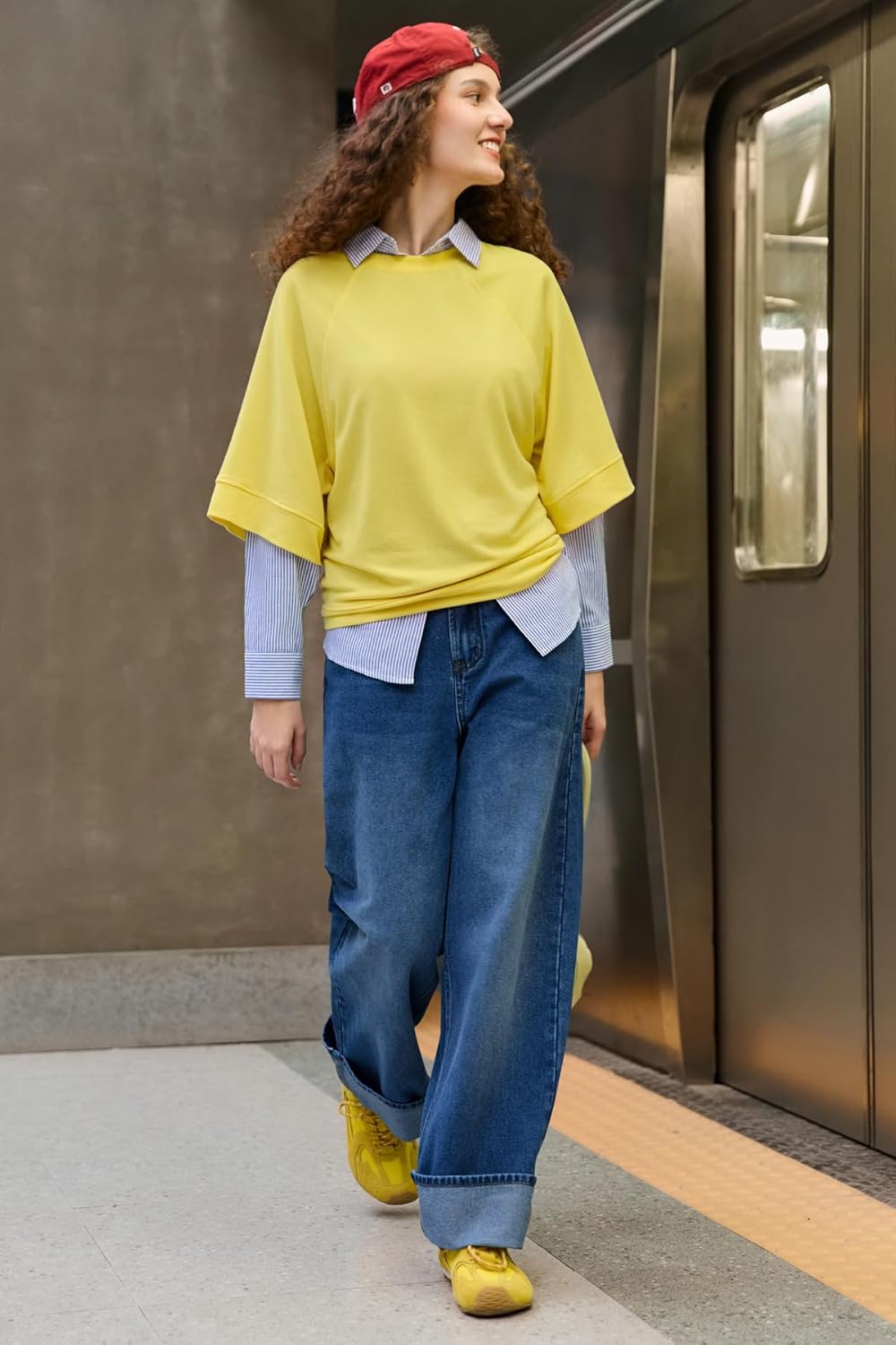 Tankaneo Womens Wide Leg Cuffed Jeans Trendy High Waisted Baggy Boyfriend Casual Denim Pants with Belted - Image 4