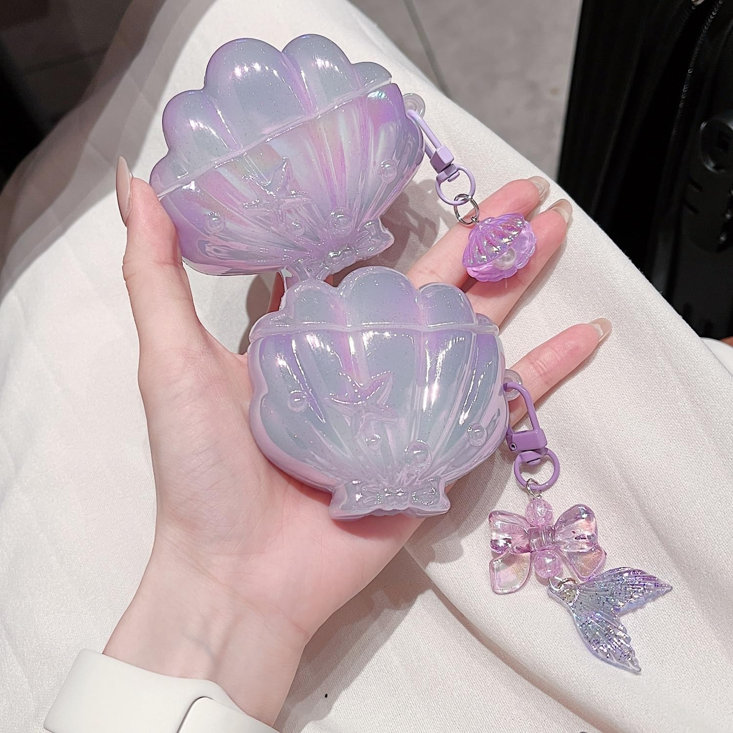 JRCYVTA Custodia Protettiva In Silicone Per AirPods 4 – Modello Conchiglia 3D Glitterata Per Ragazze E Donne - 2