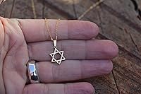 Vista 1 de Collar de estrella de David, collar de Magen David relleno de oro, fina estrella de David de oro, collar religioso, joyería judía de murciélago