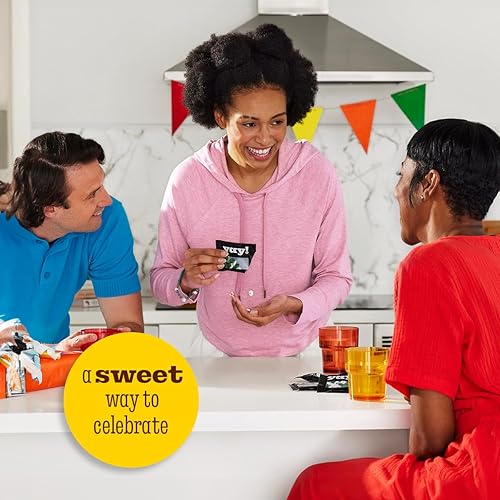 Miniatura 5 de M&M'S YAY! - Recuerdos de fiesta de graduación (30 unidades), estampado de M&M'S con iconos temáticos de graduación, perfecto para fiestas de