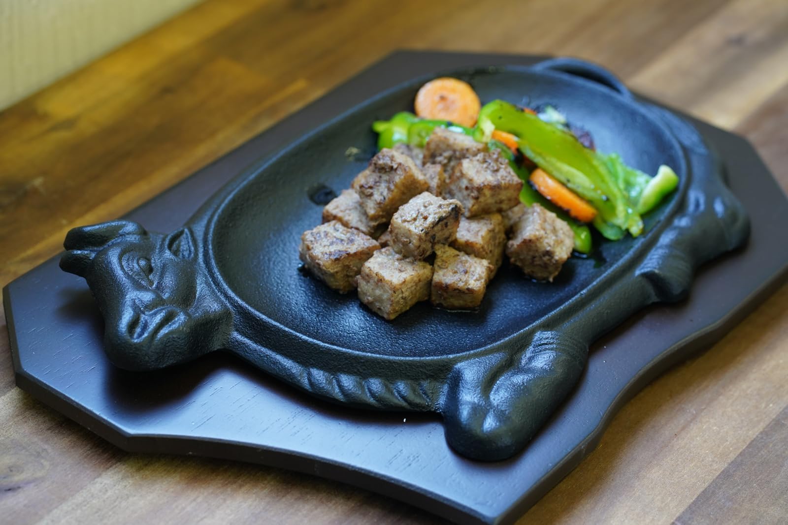 Amazon｜IK 鉄 ステーキ皿 牛｜ステーキ皿 オンライン通販