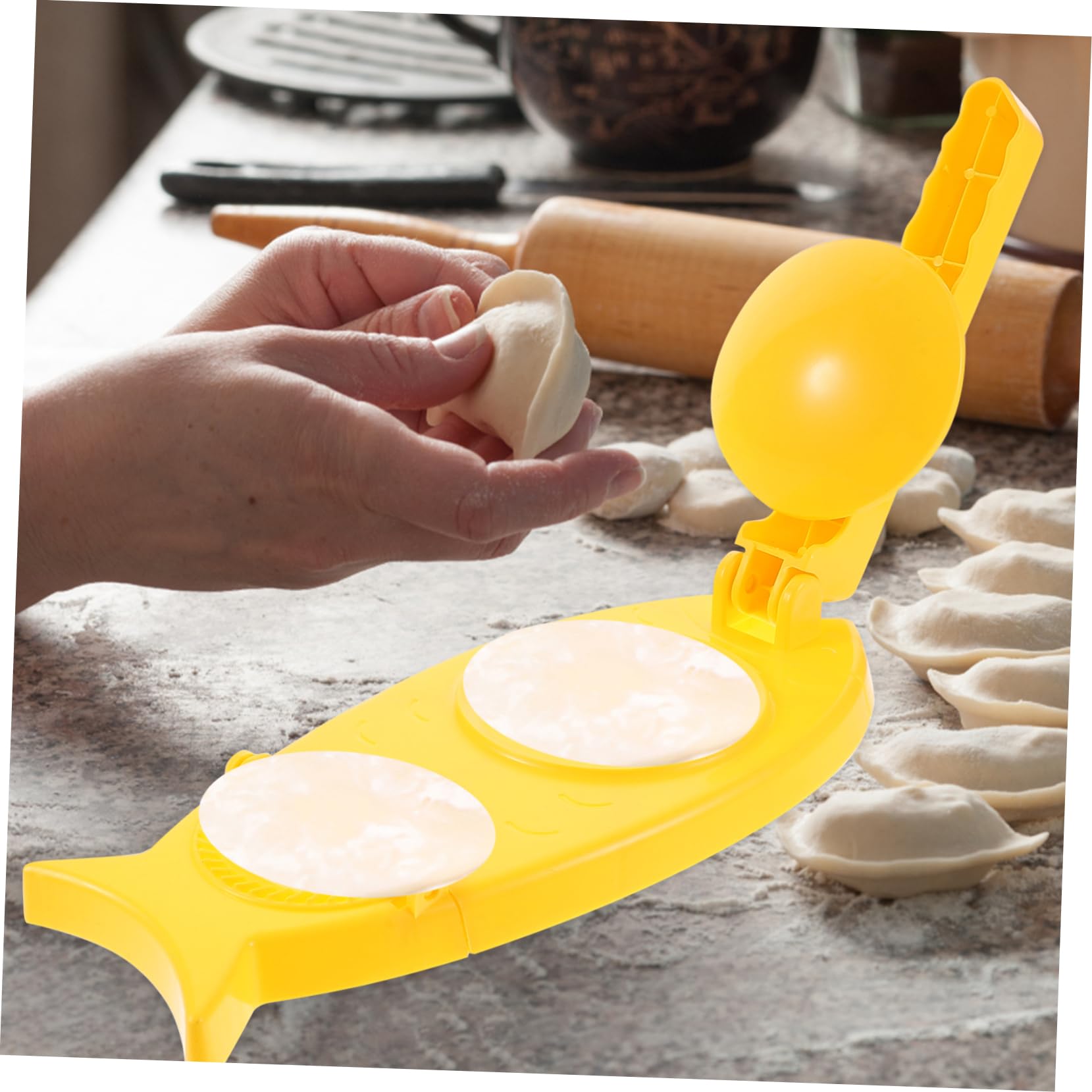 STOBAZA 2-in-1 Dumpling Wrappers Maker Tool Compact Molding Presser for Dumplings Bun Portable Dough Presser