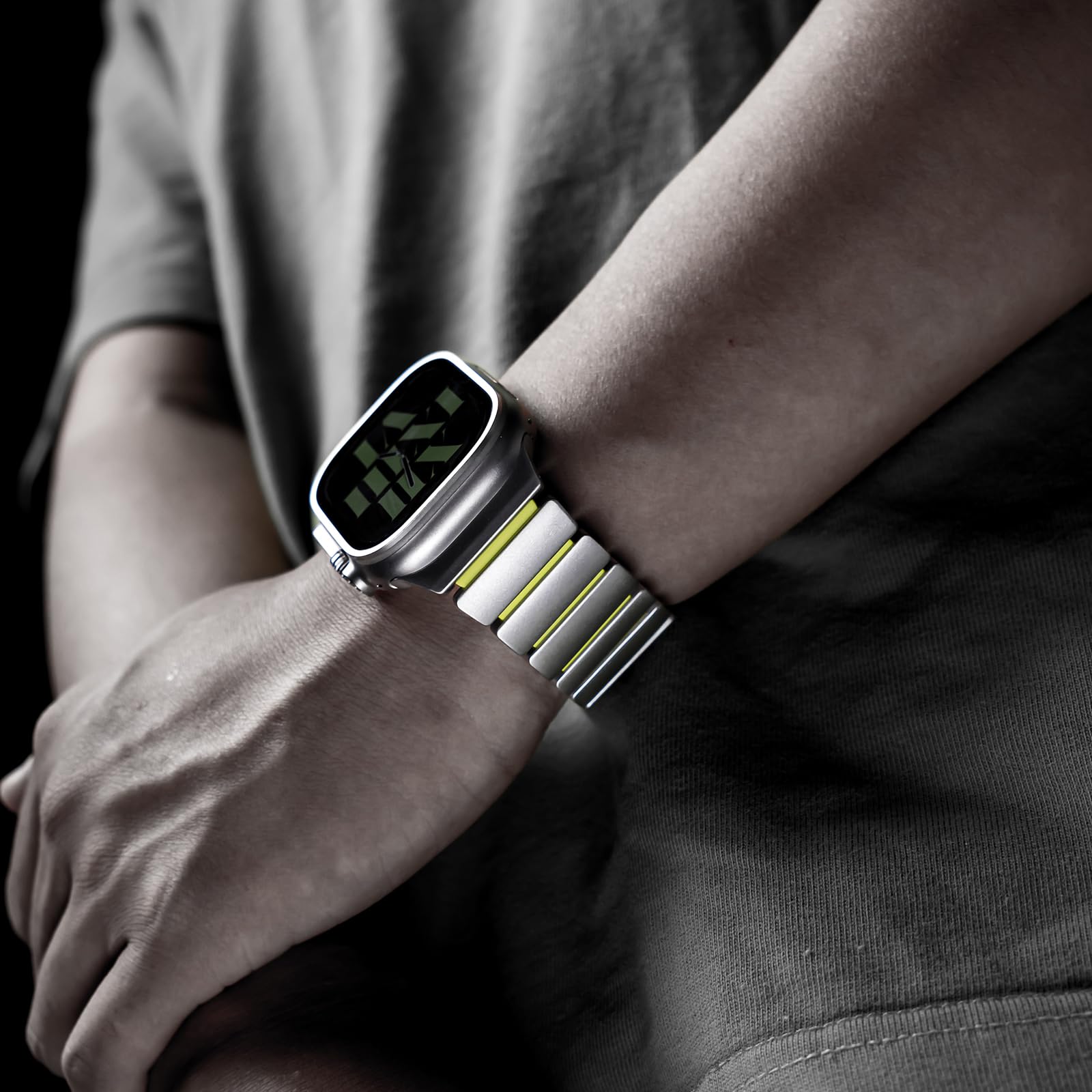 SEURE Cinturino in titanio con Watch Ultra 3/2/1 da 49 mm, 46 mm, 45 mm, 44 mm, titanio metallo e silicone, doppio strato, rivestimento DLC, con fibbia deployante, per serie 10 e 11