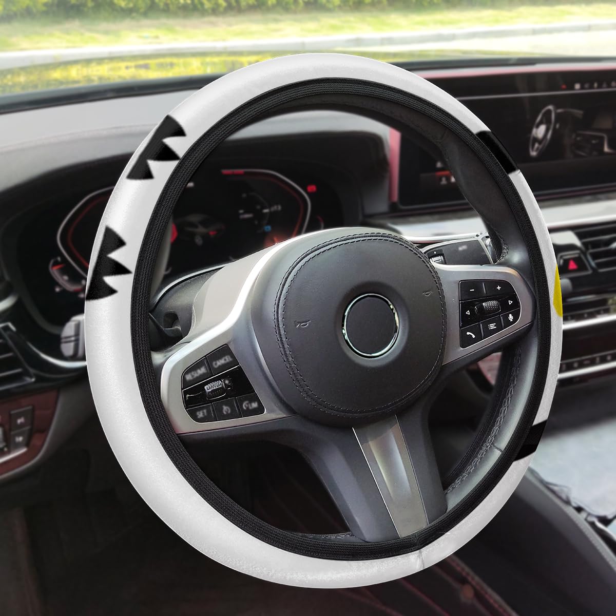 Emperor Penguins Car Steering Wheel Cover Universal 15-Inch Steering Wheel Cover Microfiber Breathable Anti-Slip Odorless Easy Carry for Car Truck SUV Jeep