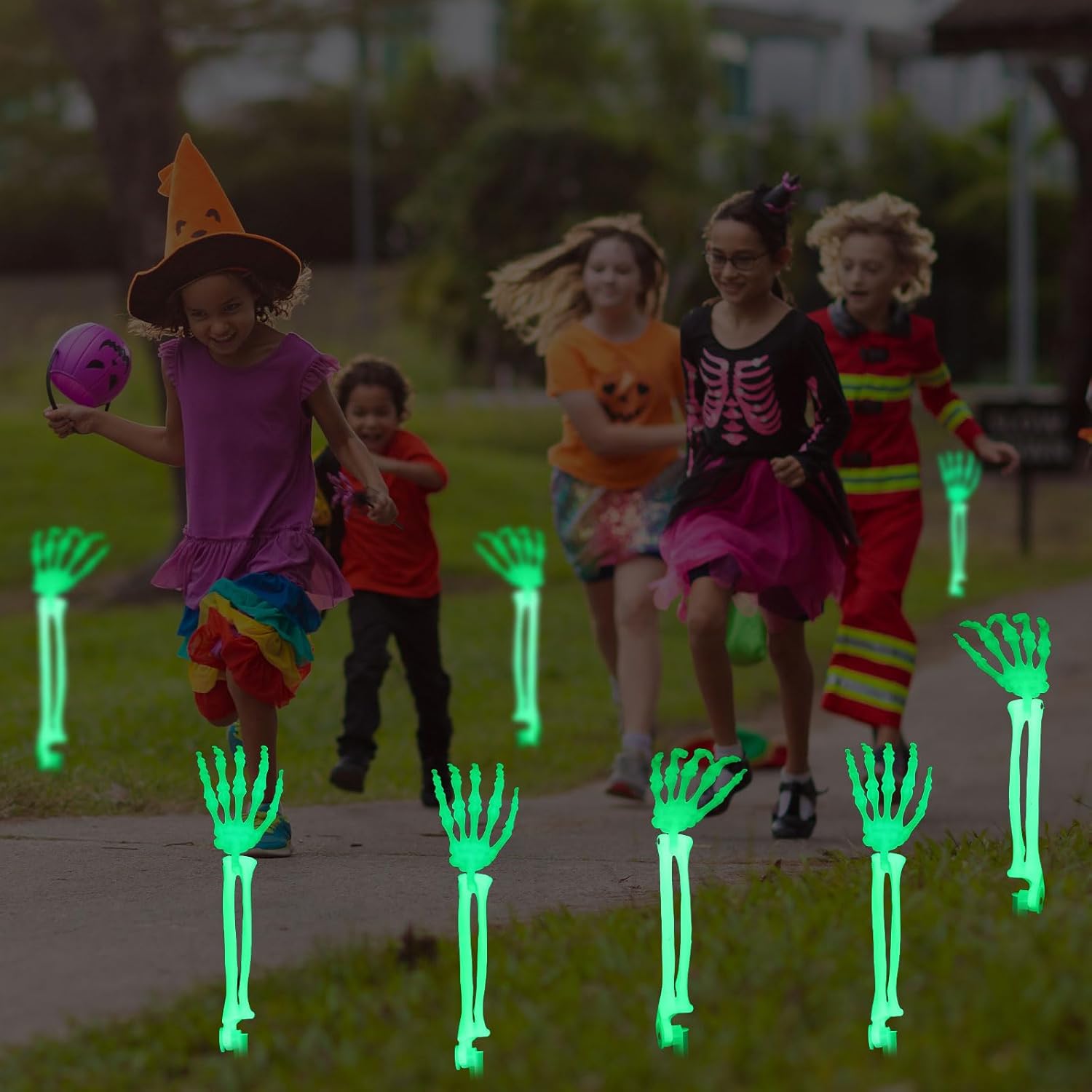 12 Pcs Halloween Luminous Skeleton Arm Decorations Glow in The Dark Realistic Skeleton Stakes for Halloween Garden Lawn Yard Patio Graveyard Sign Decor Outdoor Indoor Party Favor Supplies