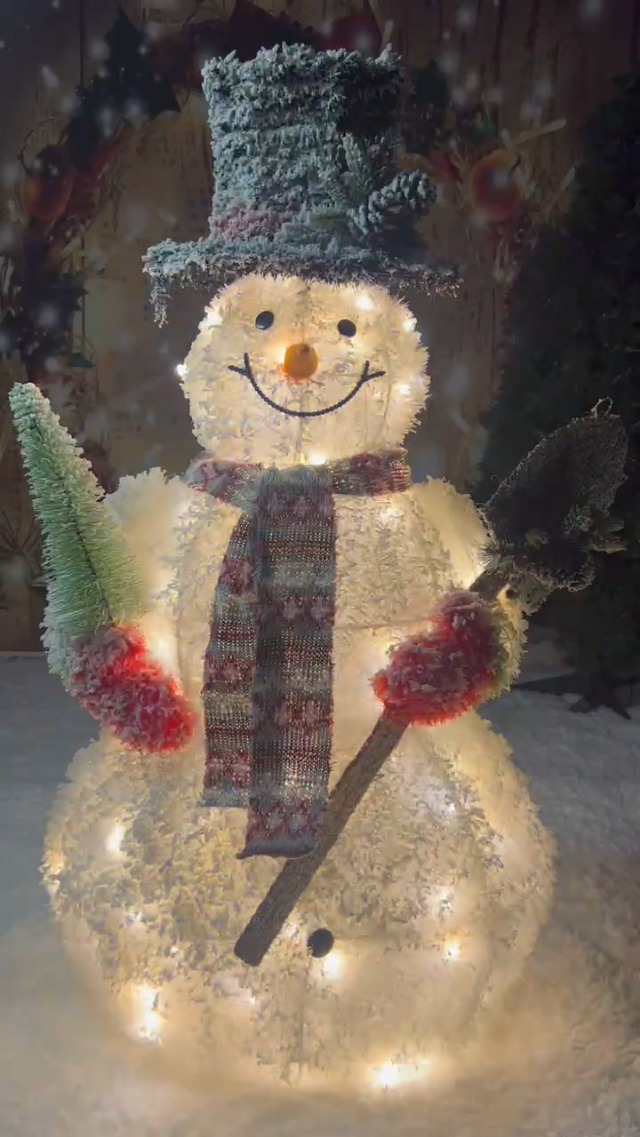 クリスマスセール！RAREFORM　 DAYLIGHT 5'6 Amazon.com: Fraser Hill Farm 4-Ft. Prelit Collapsible Tinsel Santa