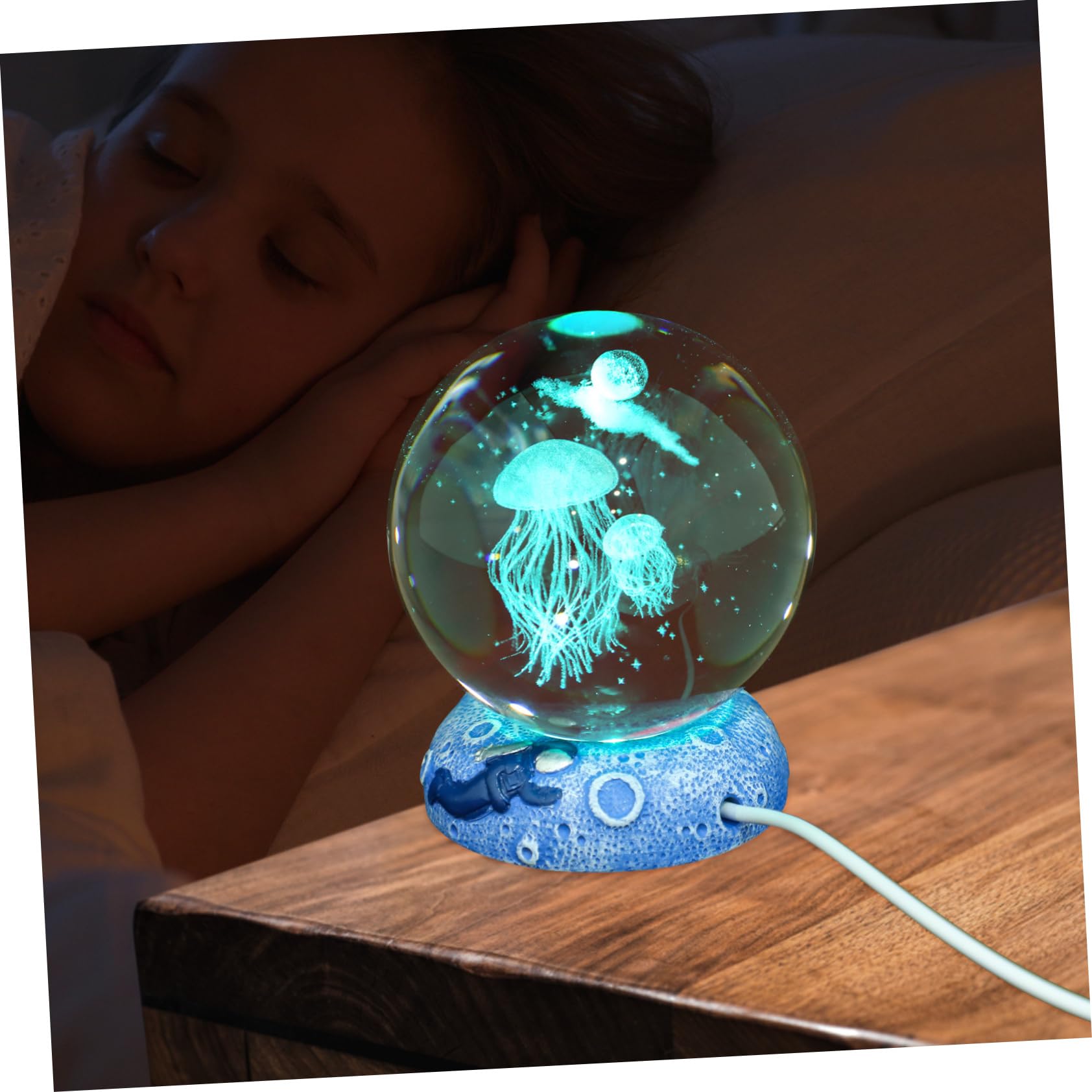Homoyoyo D Crystal Ball Night Light Led Ball Light Crystal Decor Small and Compact for Bedroom