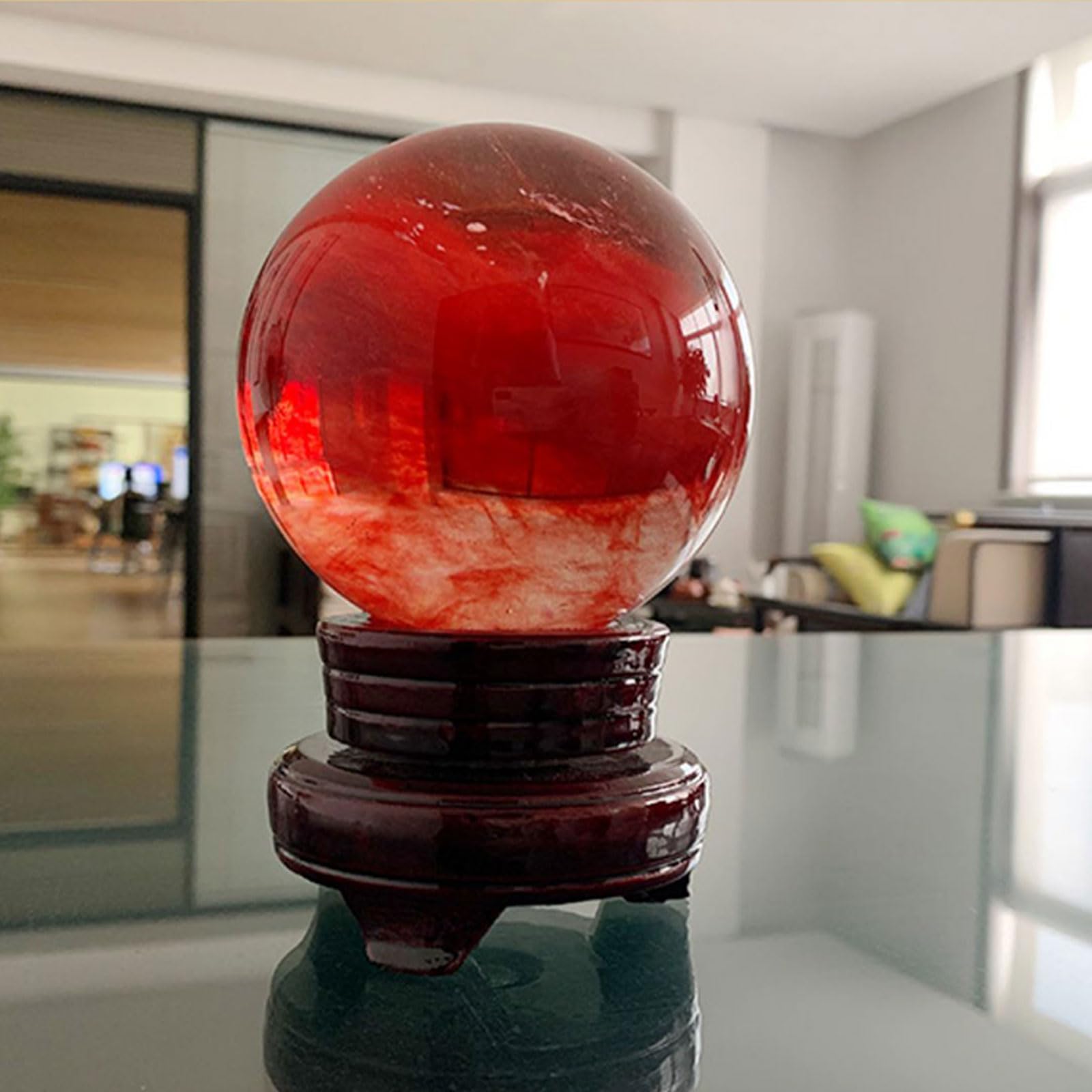 DQFOCPHHAA Red Crystal Ball with Wooden Stand FengShui Divination Spheres Decorative Glass Ball Red Quartz Crystal Ball for Home and Office Decor Divination Witchy,15cm