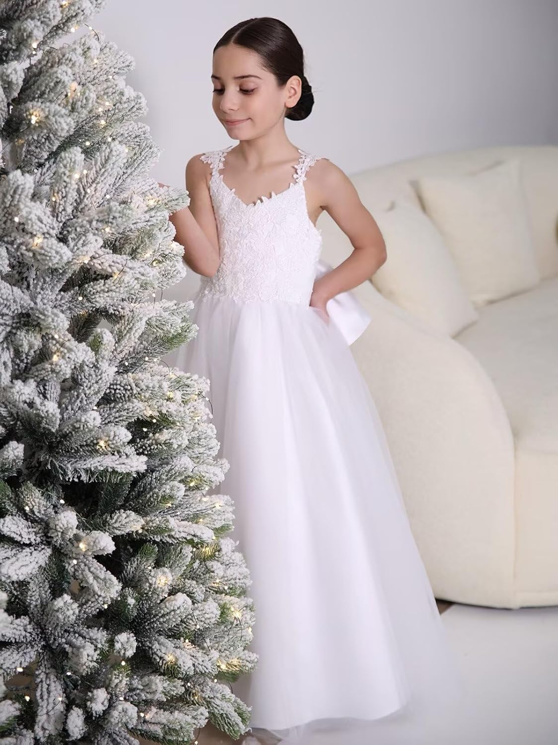 Lace Applique Flower Girl Dress for Wedding Kids Puffy Tulle Satin Long Pageant Princess Dress Bowknot Prom Ball Gowns