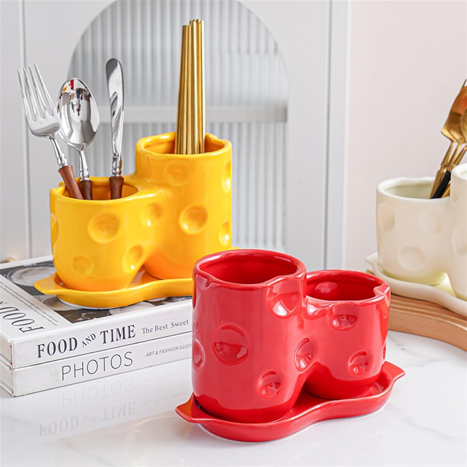 台所用品キャディセラミック食器キャディオーガナイザー、キッチン装飾用の2ピース調理器具ホルダー、箸、ナイフ、フォーク、スプーン用水切