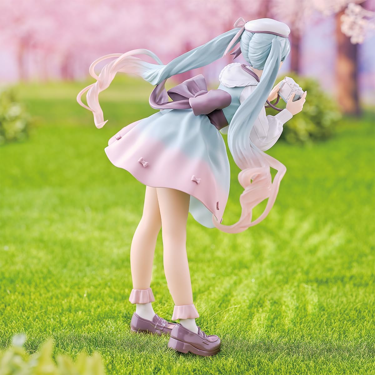 Banpresto - Vocaloid - Hatsune Miku (Holiday Memories - Camera) Figure