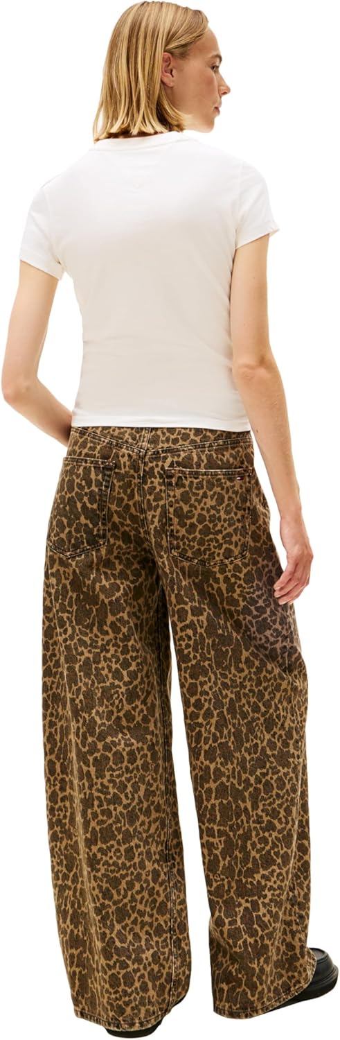 Tommy Jeans Women's Graphic Tee with Rhinestone Flag Logo - Image 4