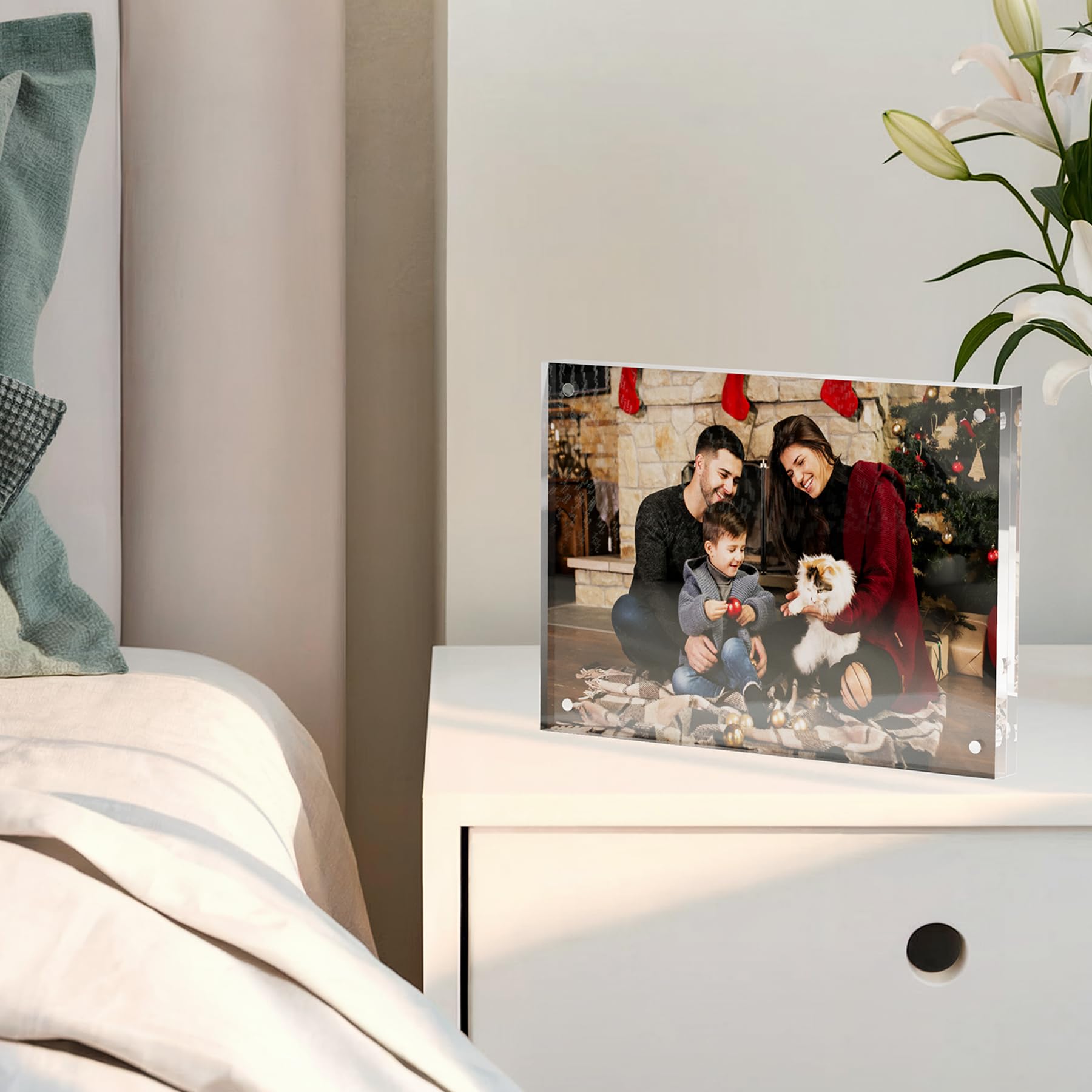 Neatsure Portarretratos acrílico de 5 x 7 pulgadas, paquete de 3 marcos de fotos magnéticos transparentes de doble cara, sin marco, decoración de escritorio
