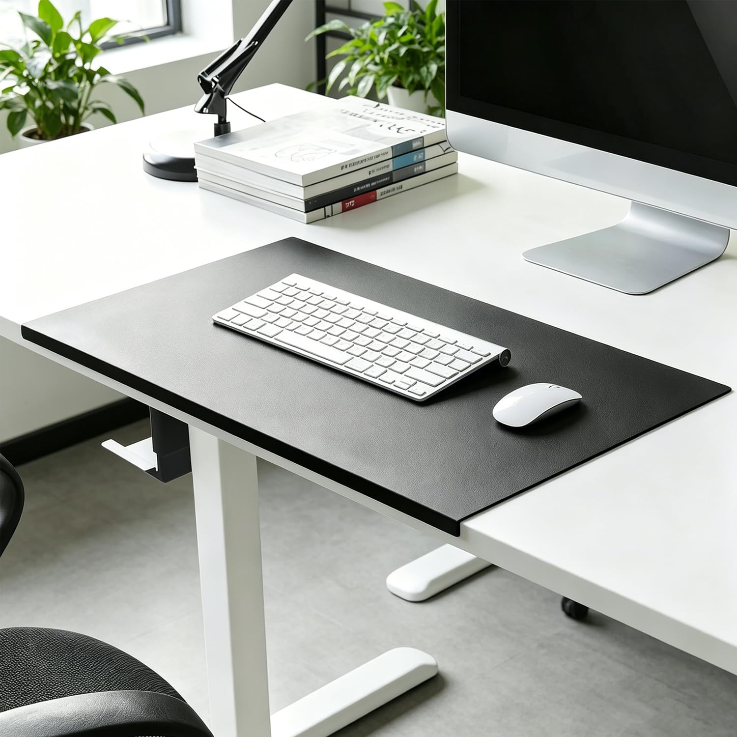 Sous Main Bureau Cuir,Coutures Faites à La Main Durables,Fond Antidérapant,Tapis De Table Résistant Avec Protège-Bord,Adapté Pour Le Bureau/La Maison/Les Étudiants,Tapis de bureau noir (80 * 40CM)